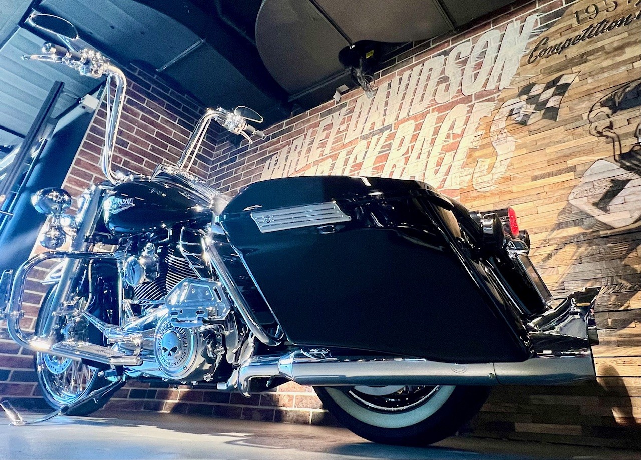 HARLEY-DAVIDSON FLHR Road King 107 ABS-image-13
