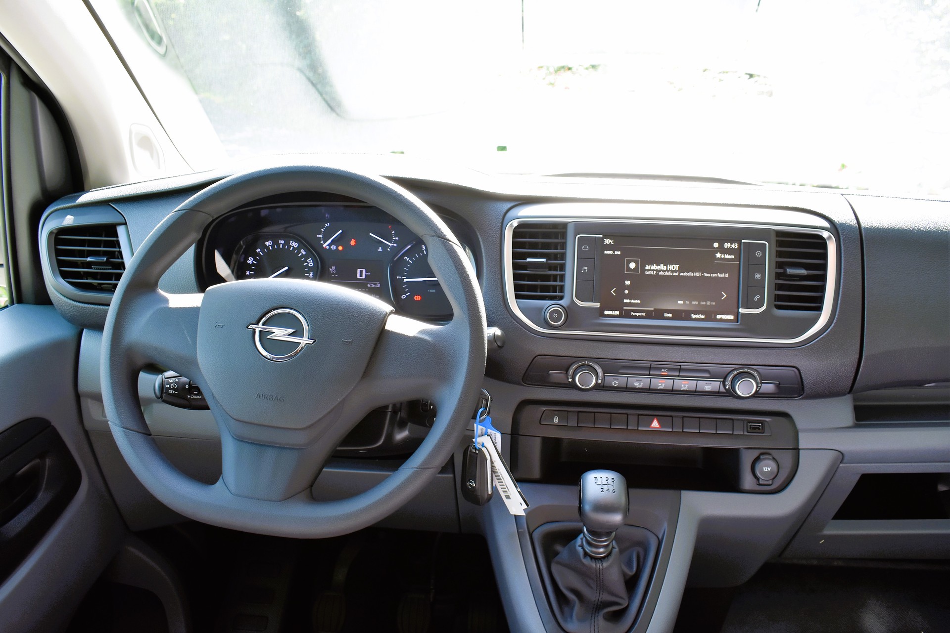 OPEL Vivaro Combi 2.0 CDTI Essentia s/s M-image-7