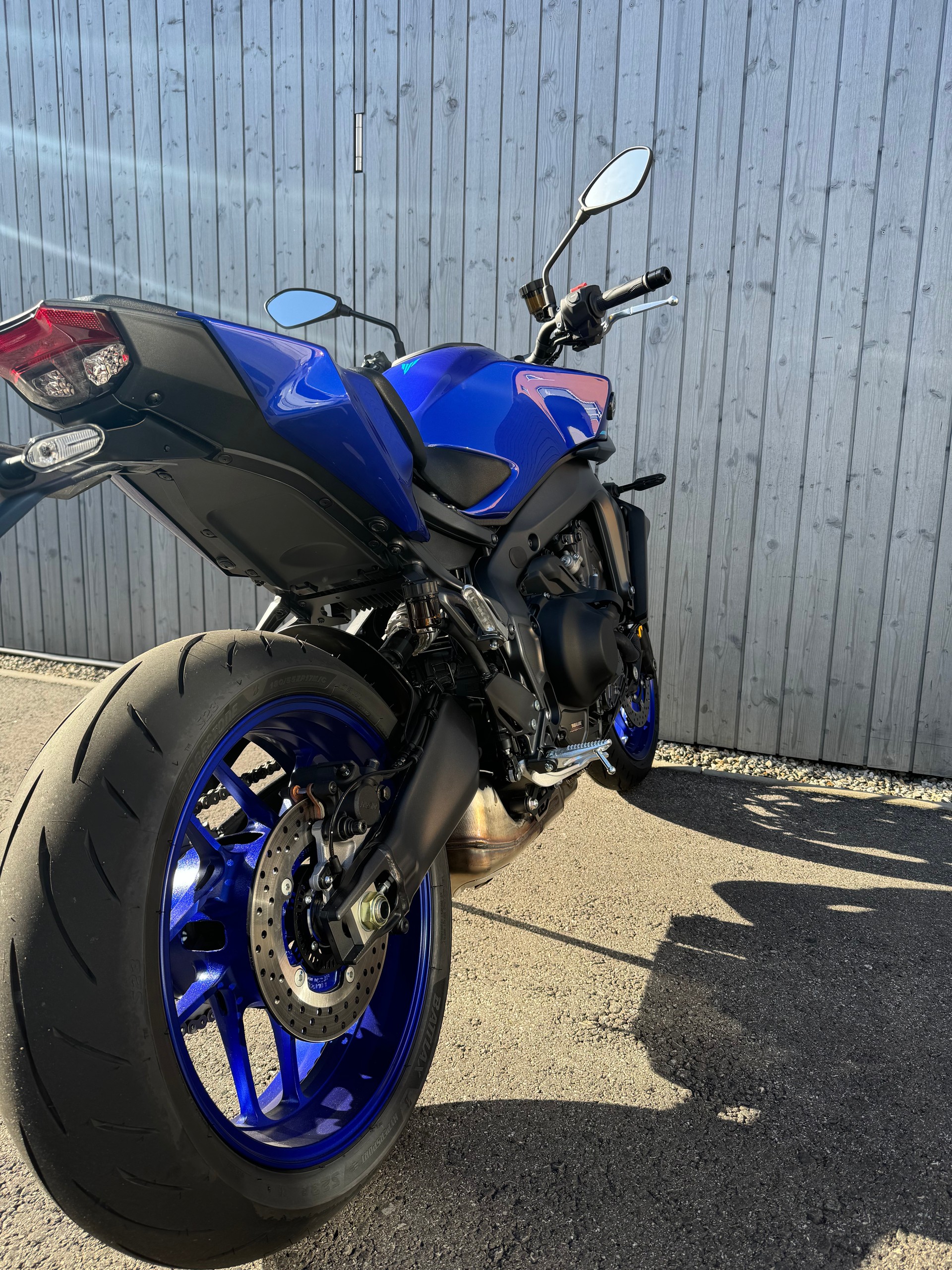 YAMAHA MT-09-image-7