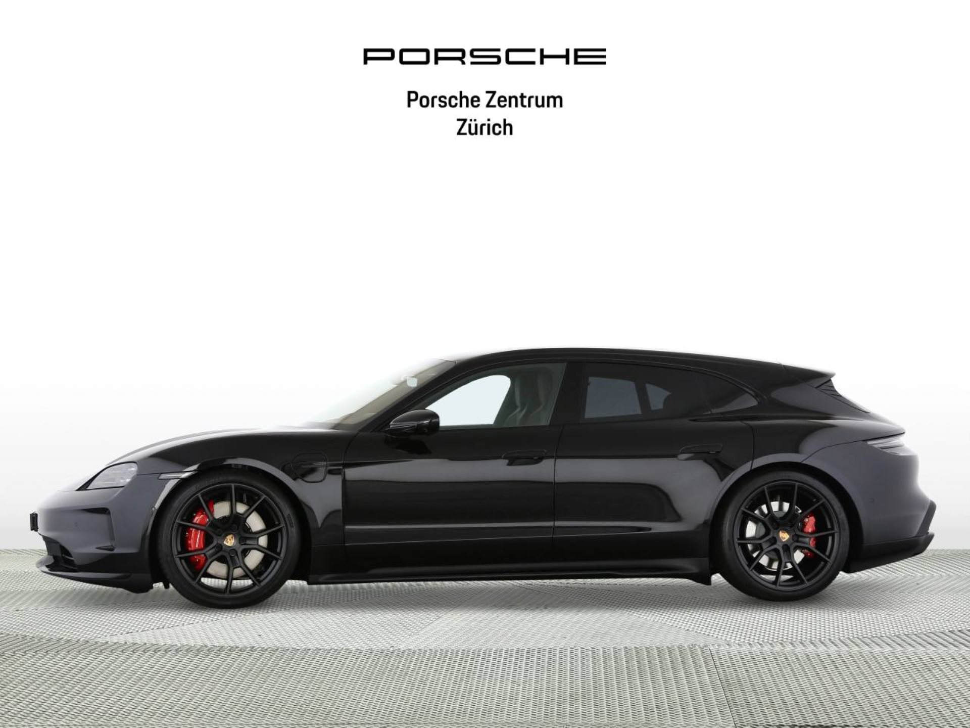 PORSCHE Taycan GTS Sport Turismo-image-1
