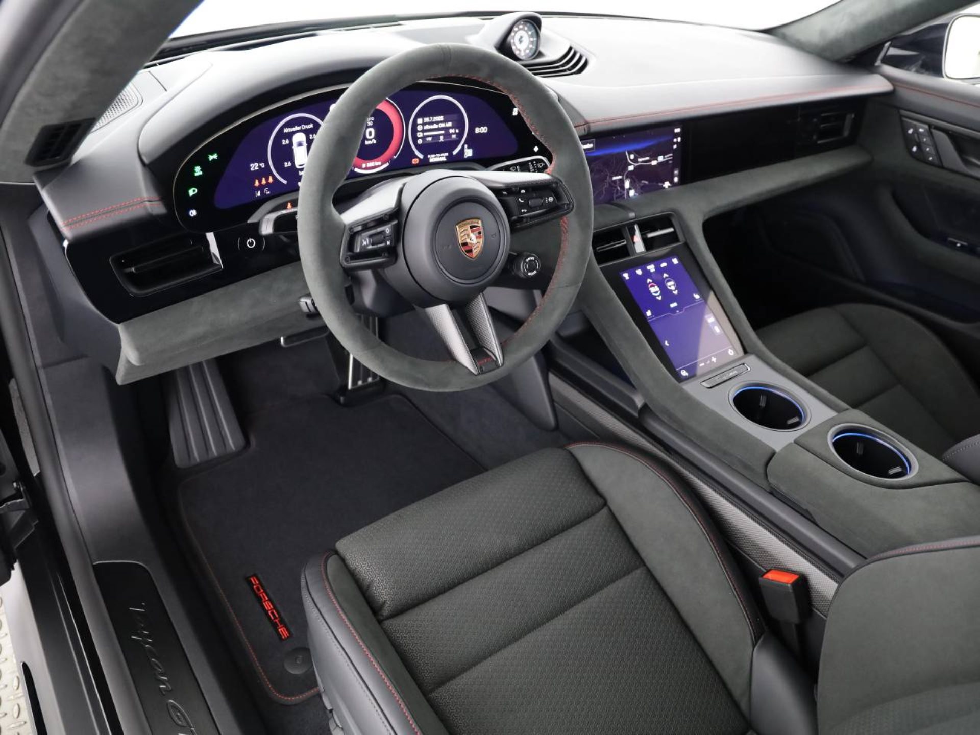 PORSCHE Taycan GTS Sport Turismo-image-9
