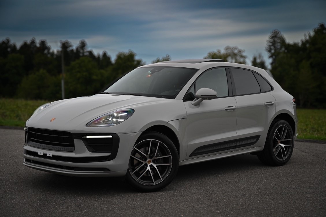 PORSCHE Macan PDK