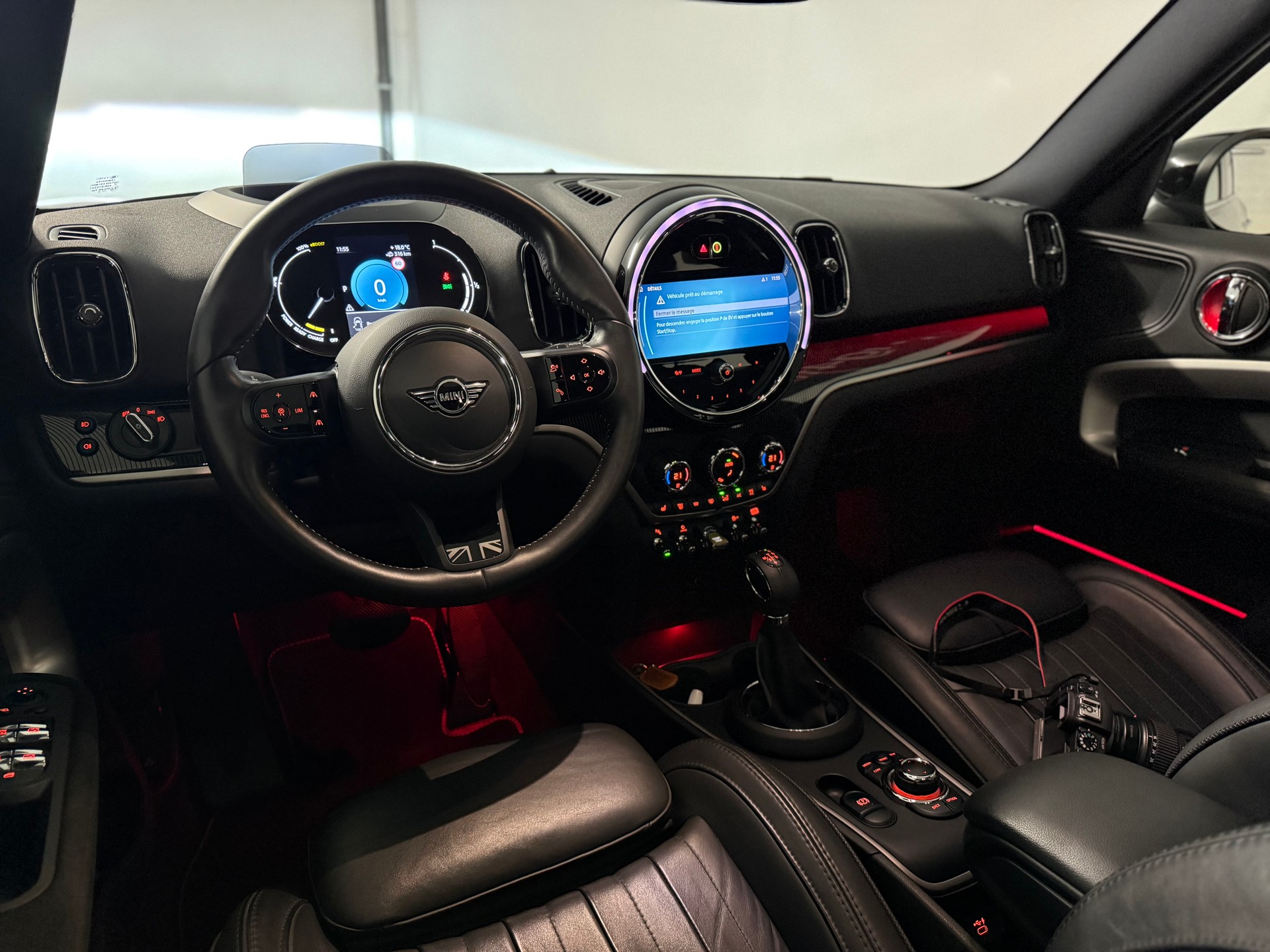 MINI Countryman Cooper SE Trafalgar ALL4 PHEV Steptronic-image-7