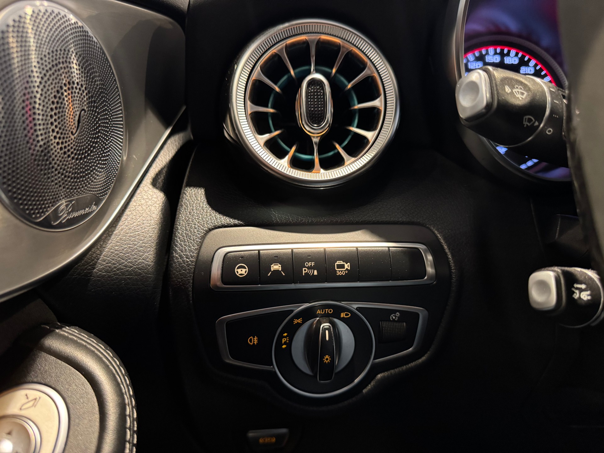 MERCEDES-BENZ GLC 63 S AMG 4m+-image-19