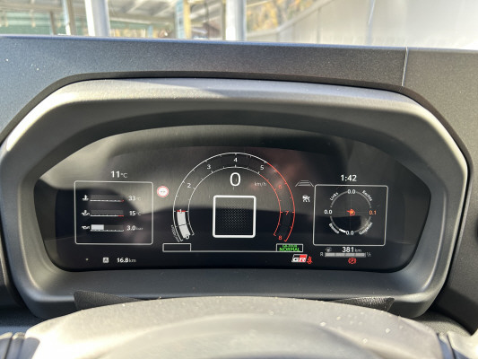TOYOTA Yaris 1.6 GR Sport-image-13