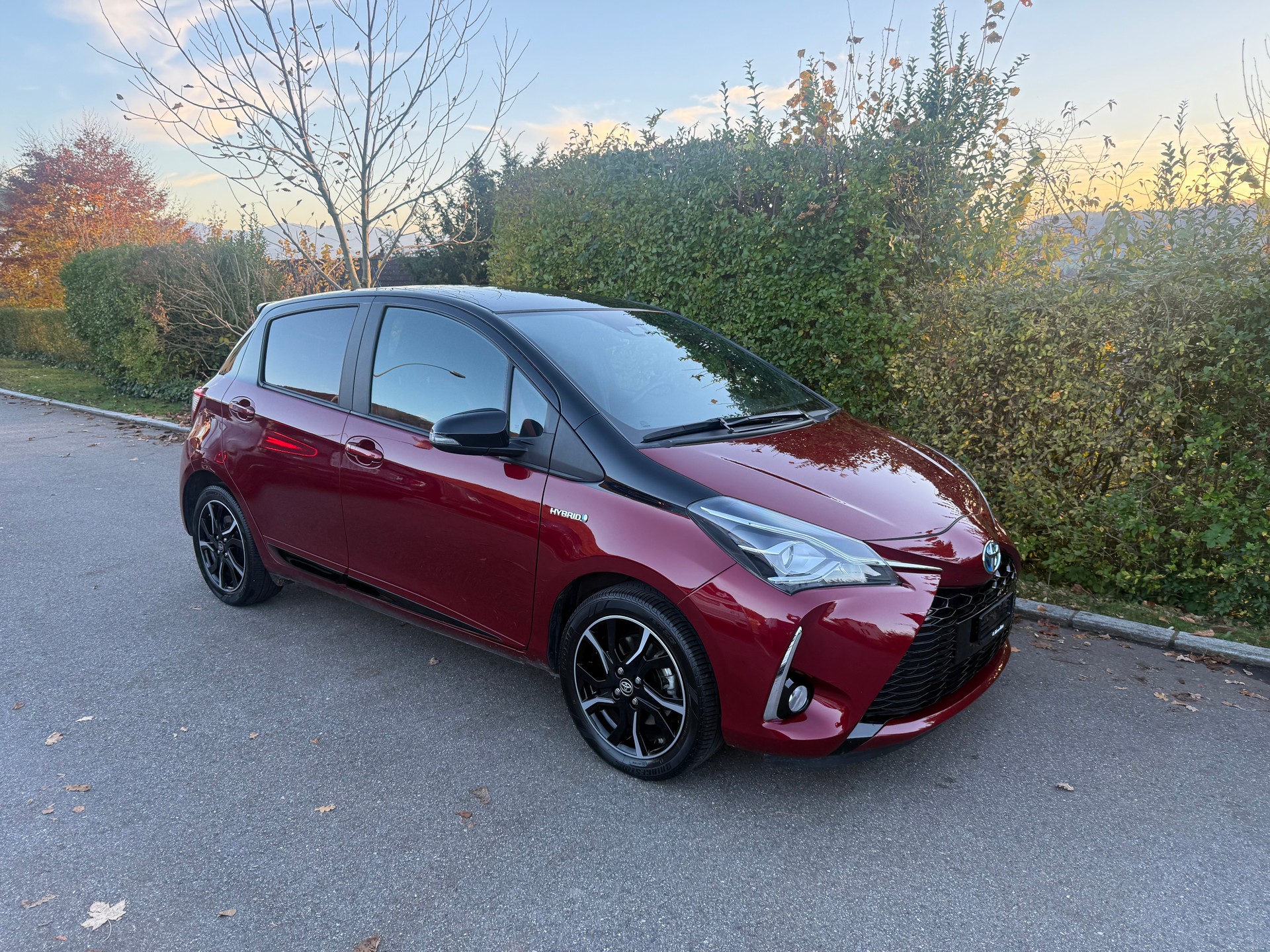 TOYOTA Yaris 1.5 VVT-i Hybrid Trend e-CVT