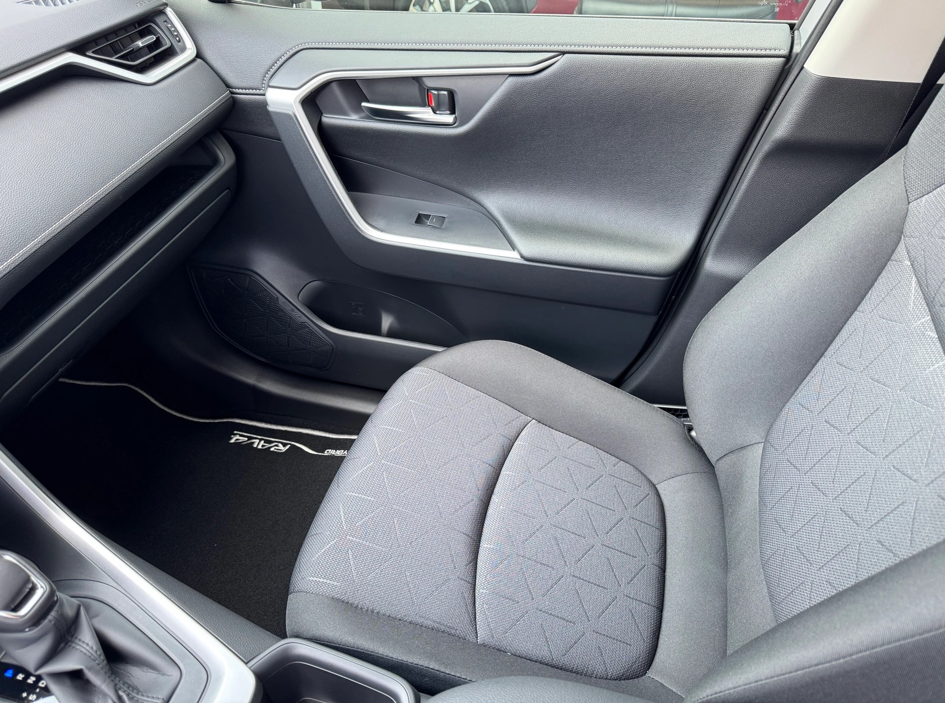 TOYOTA RAV-4 2.5 HSD Trend e-CVT 4WD-image-13