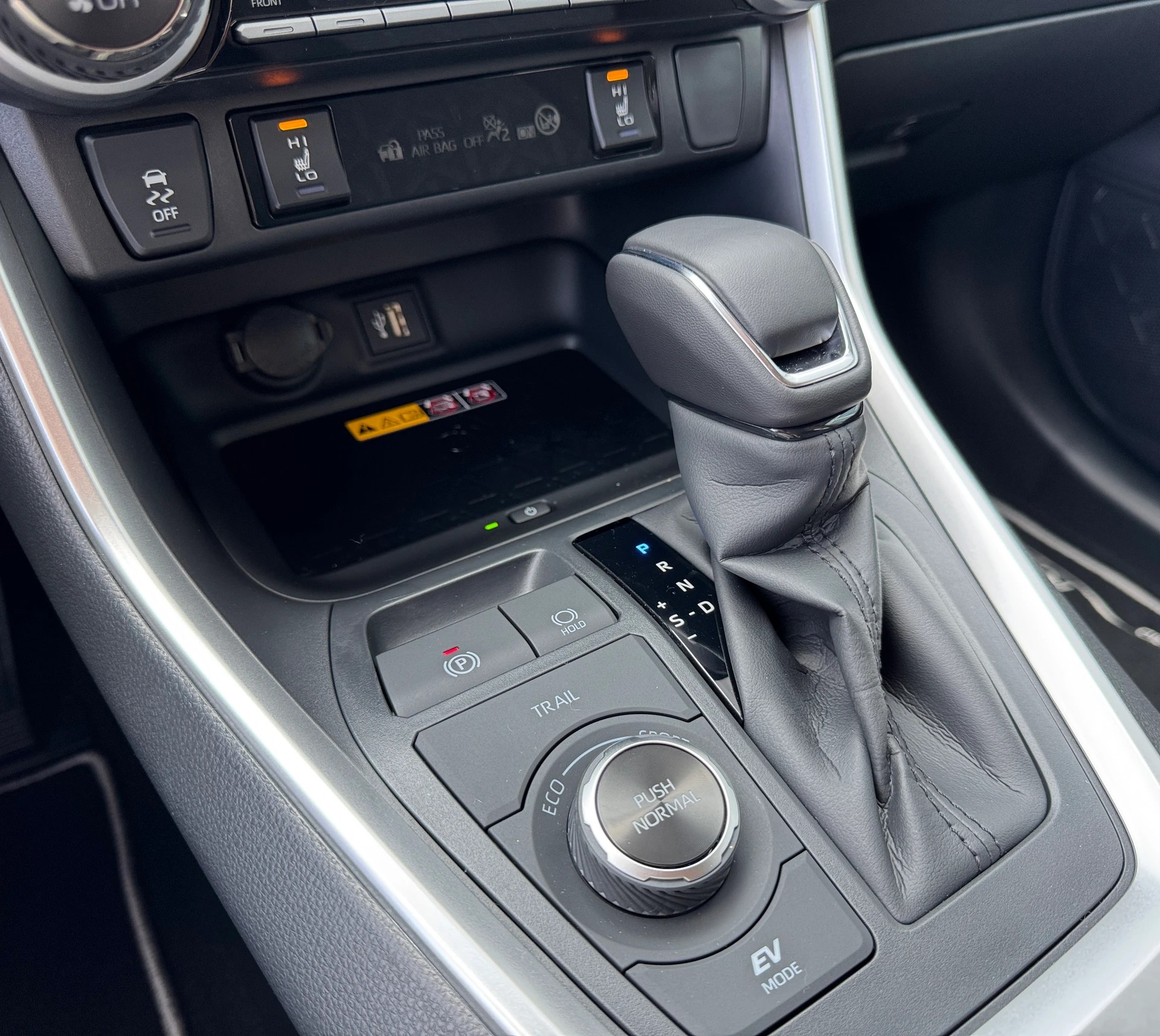 TOYOTA RAV-4 2.5 HSD Trend e-CVT 4WD-image-20