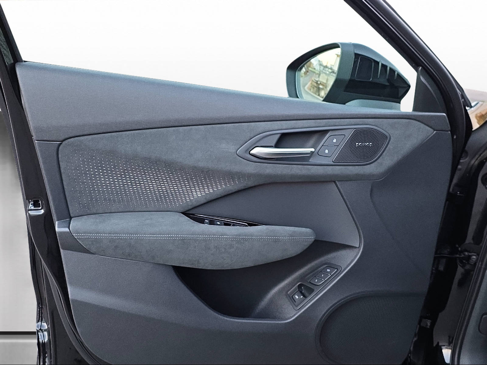 AUDI Q3 Sportback TFSI quattro 195 kW S tronic-image-9