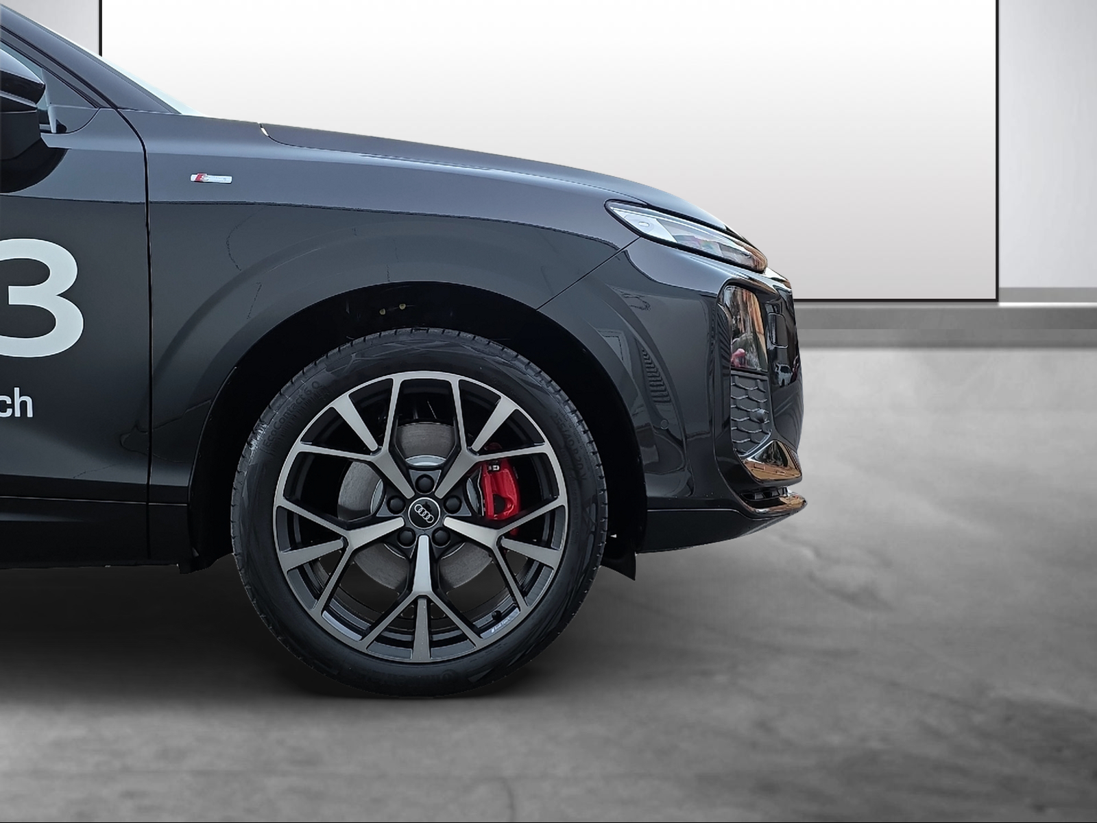 AUDI Q3 Sportback TFSI quattro 195 kW S tronic-image-14