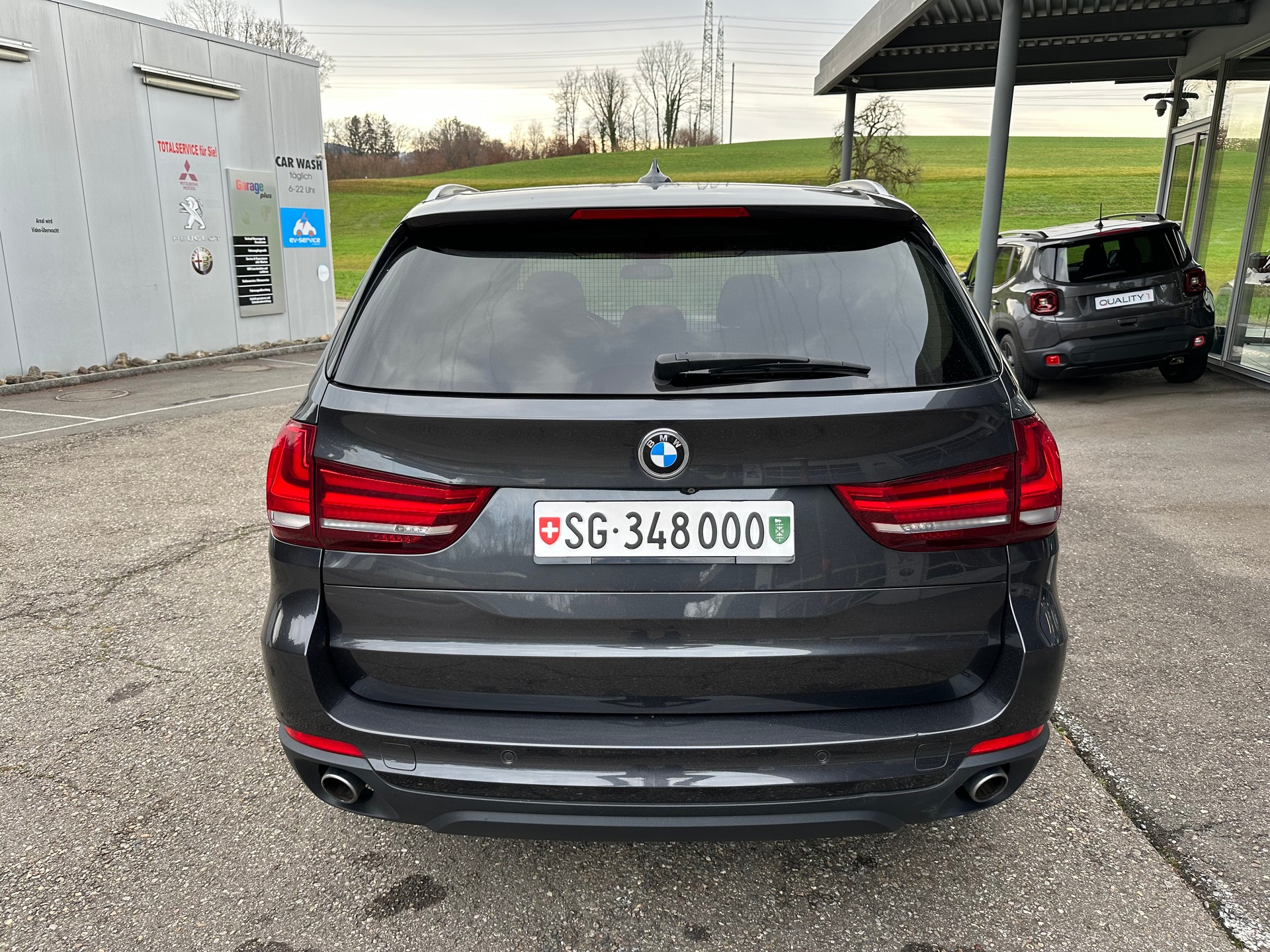 BMW X5 xDrive 25d Steptronic-image-15