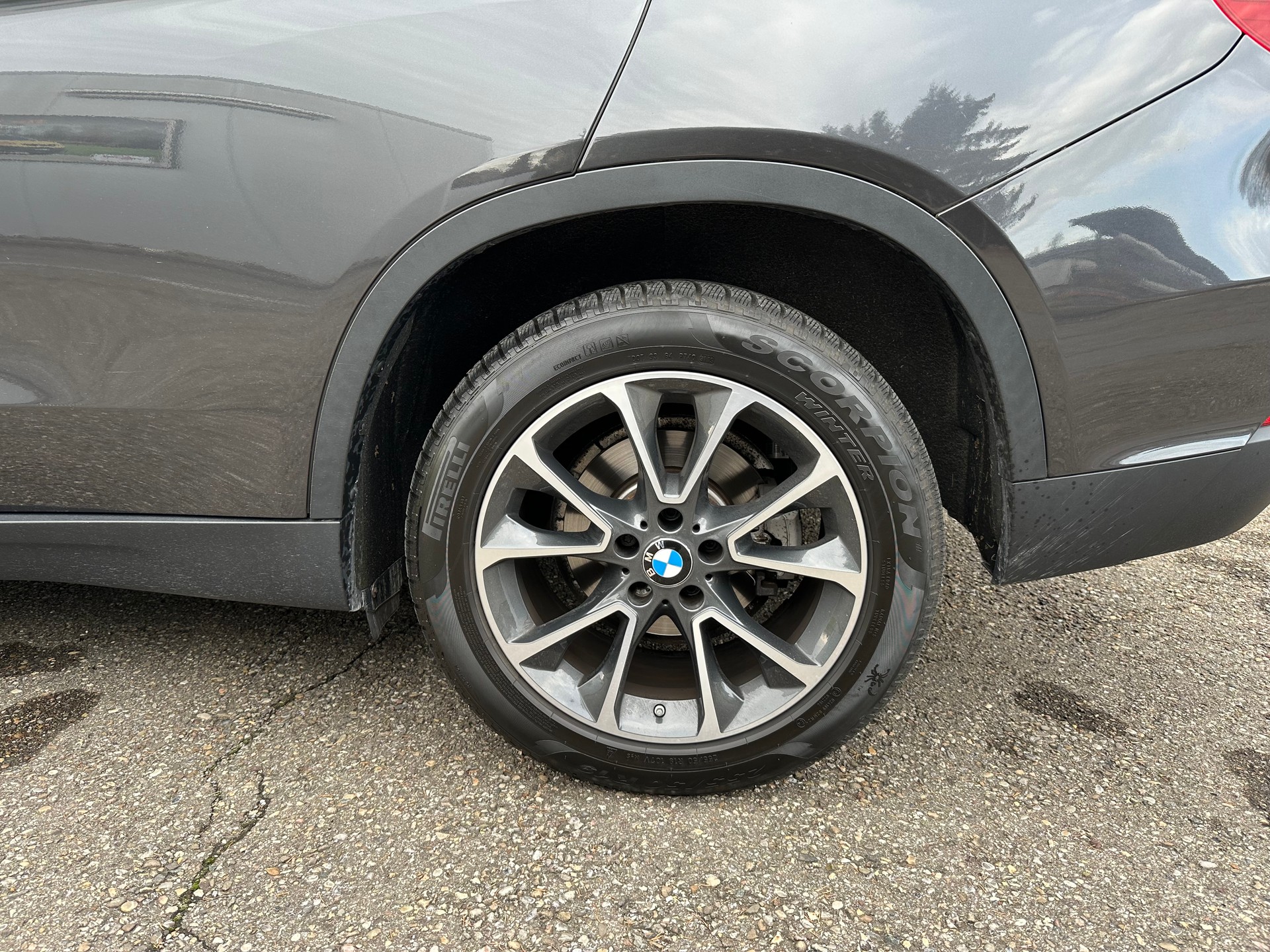 BMW X5 xDrive 25d Steptronic-showroom-element-3