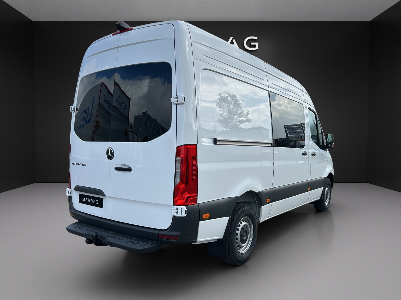 MERCEDES-BENZ eSprinter 420 81kWh Standard Hoch Pro-image-6