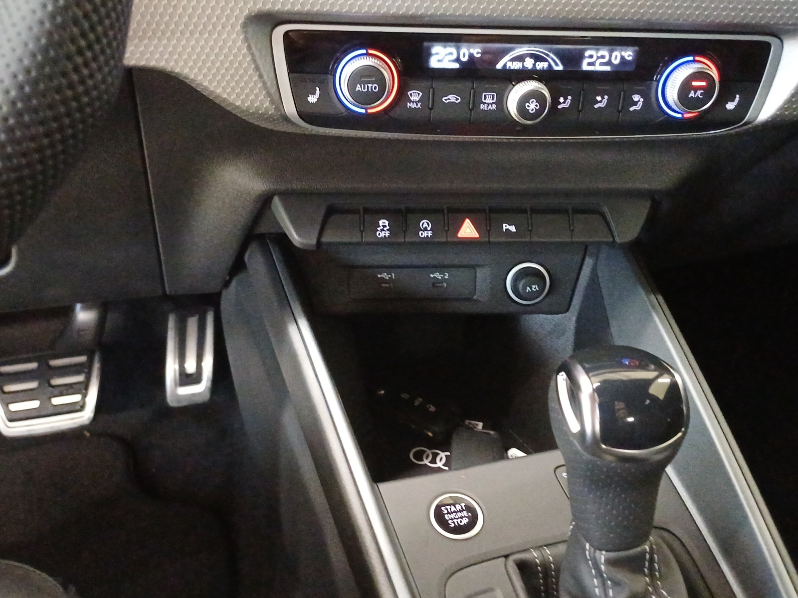 AUDI A1 Sportback 30 TFSI Attraction S-tronic-image-10