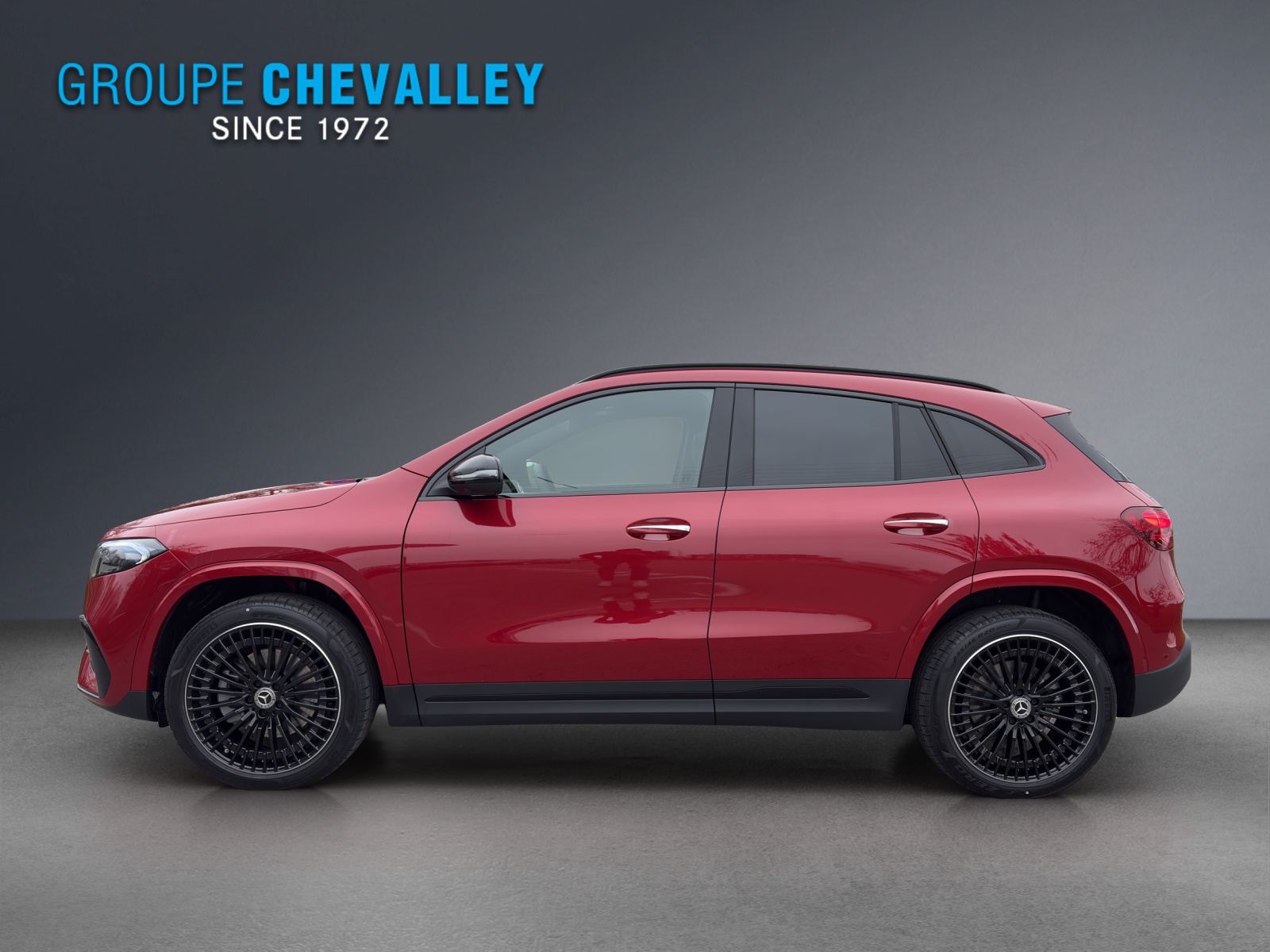 MERCEDES-BENZ EQA 300 66,5kWh 4Matic Excellence-showroom-element-2