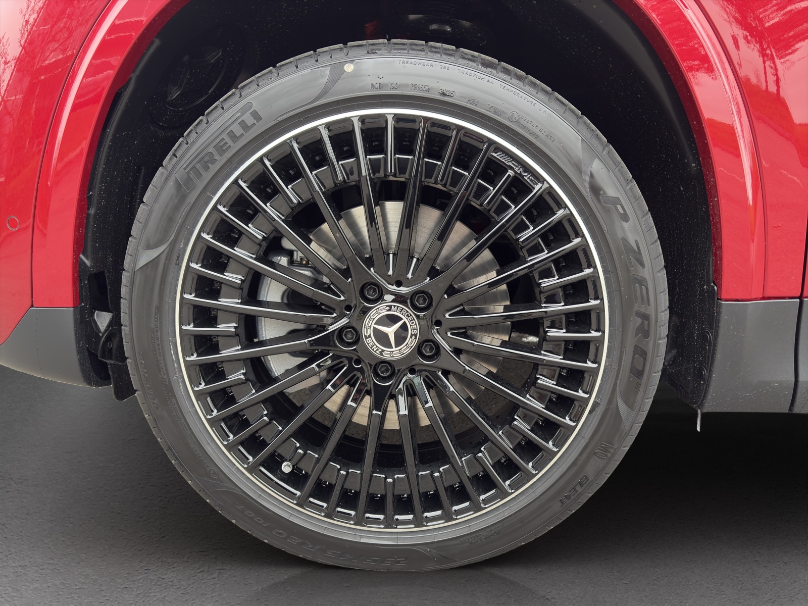 MERCEDES-BENZ EQA 300 66,5kWh 4Matic Excellence-image-5