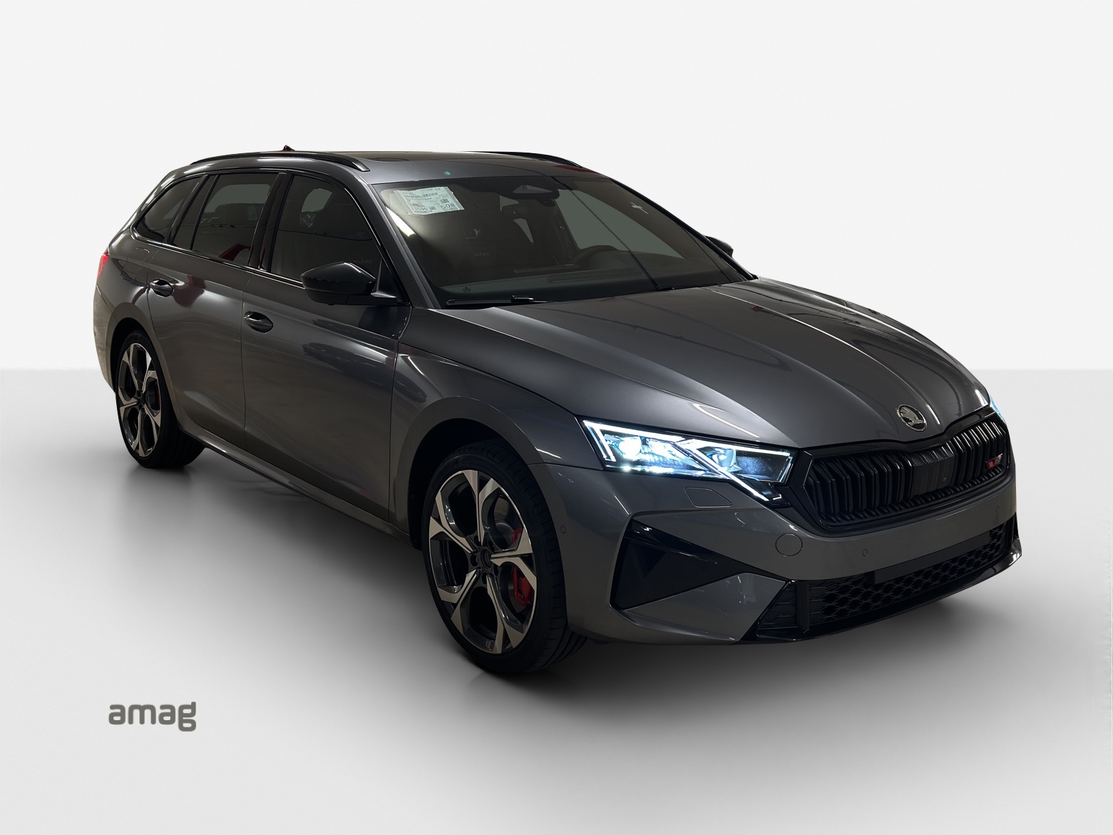 SKODA Octavia Combi 2.0 TSI DSG RS-image-5