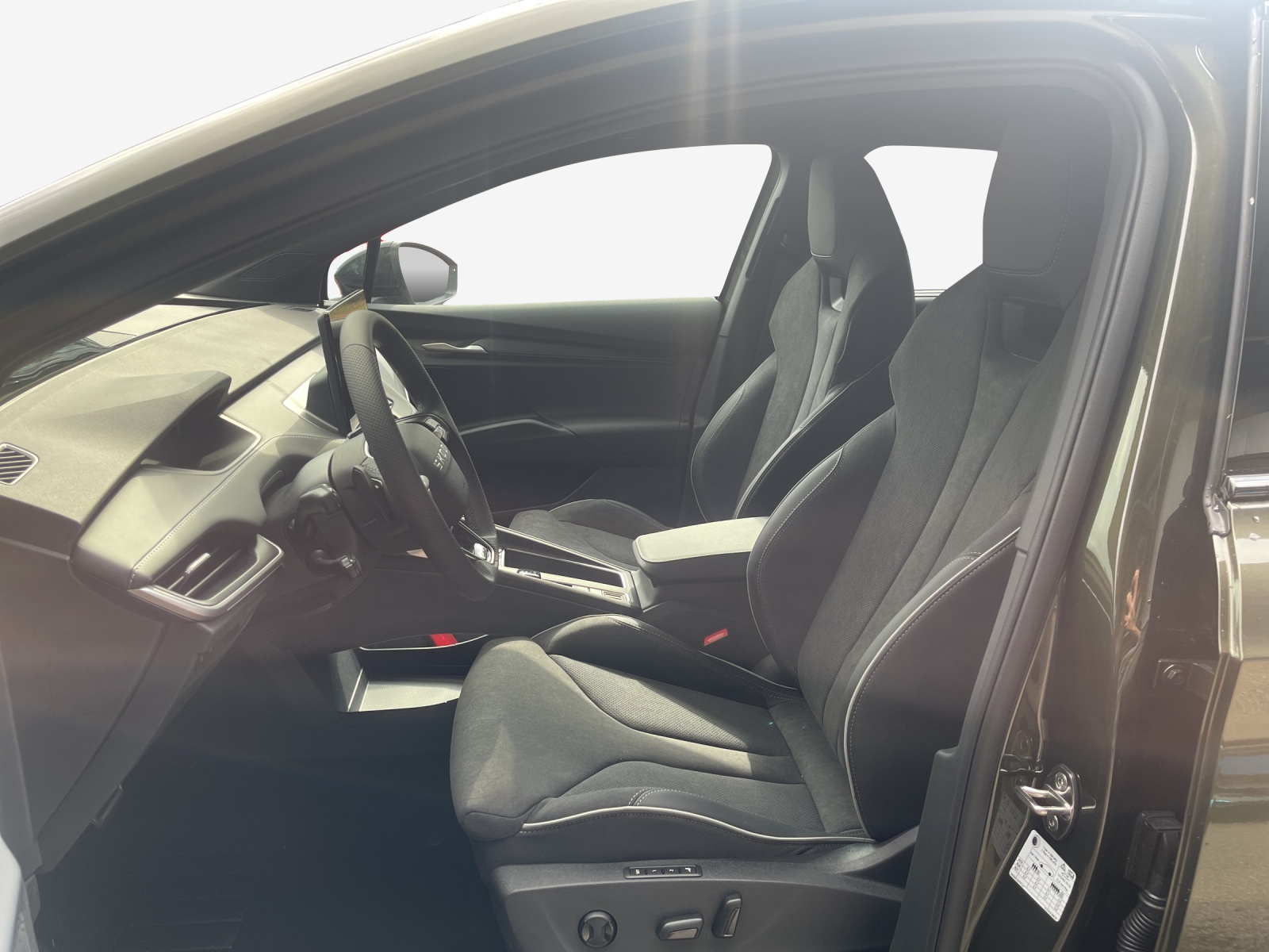SKODA Enyaq 85x Sportline 4x4-image-7