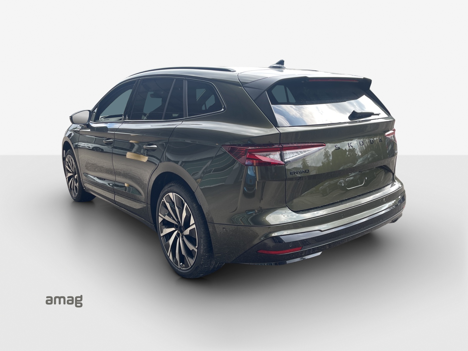 SKODA Enyaq 85x Sportline 4x4-image-2