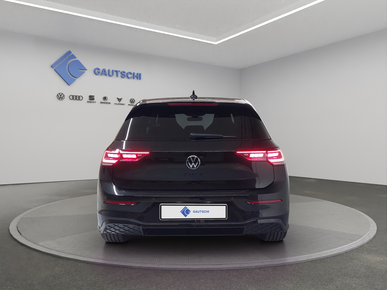 VW Golf 1.5 e TSI mHEV R-Line DSG-image-3