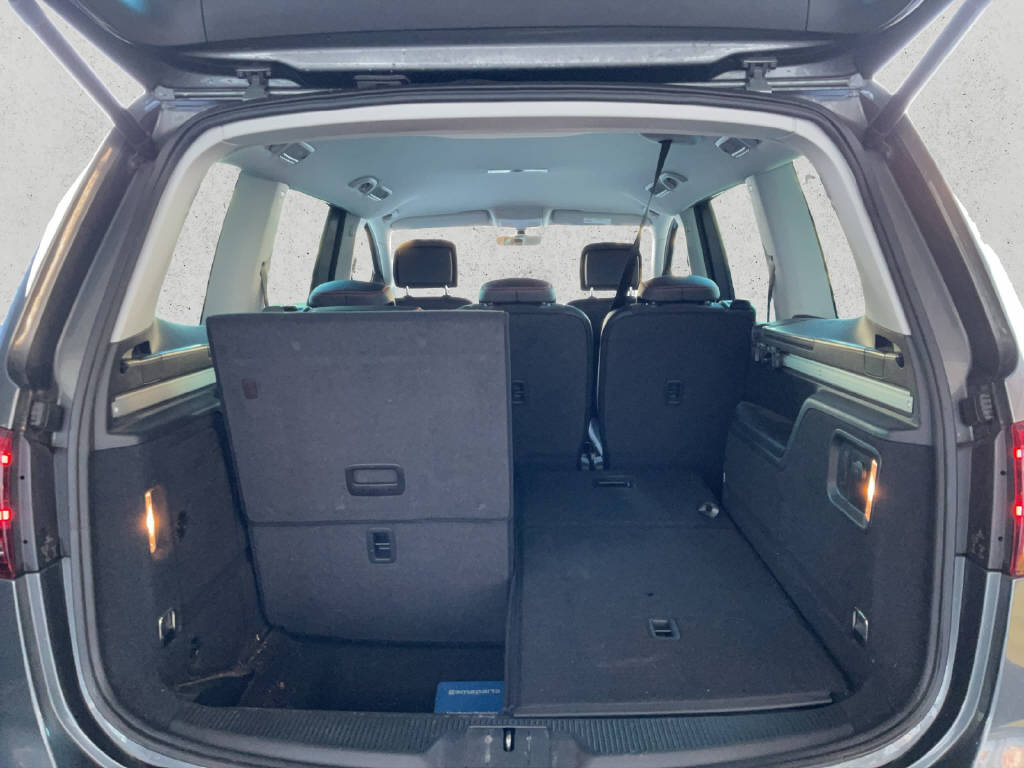 SEAT Alhambra 2.0 TSI 220 FR Line DSG-image-13