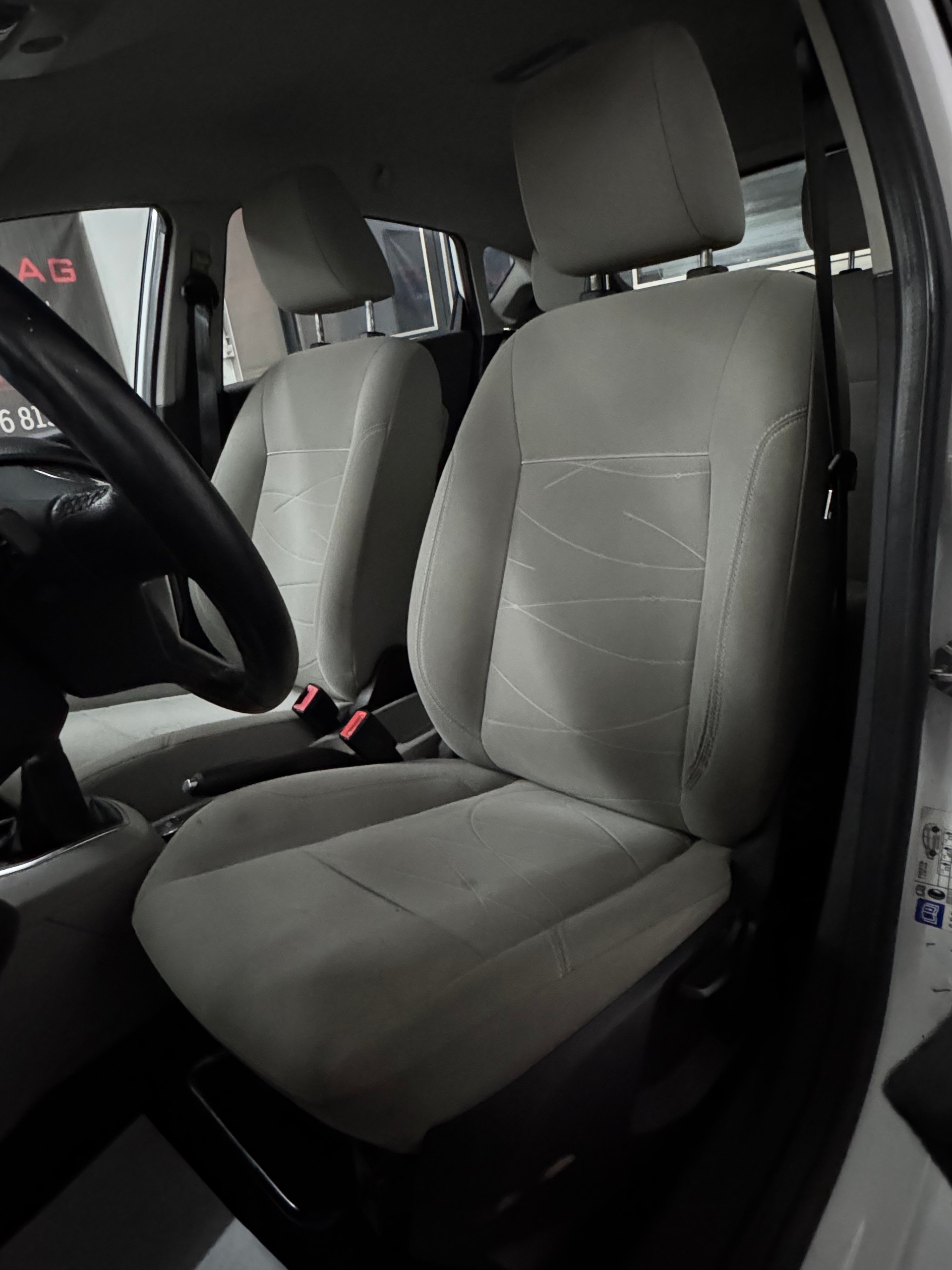 FORD Fiesta 1.0 SCTi Trend-image-11