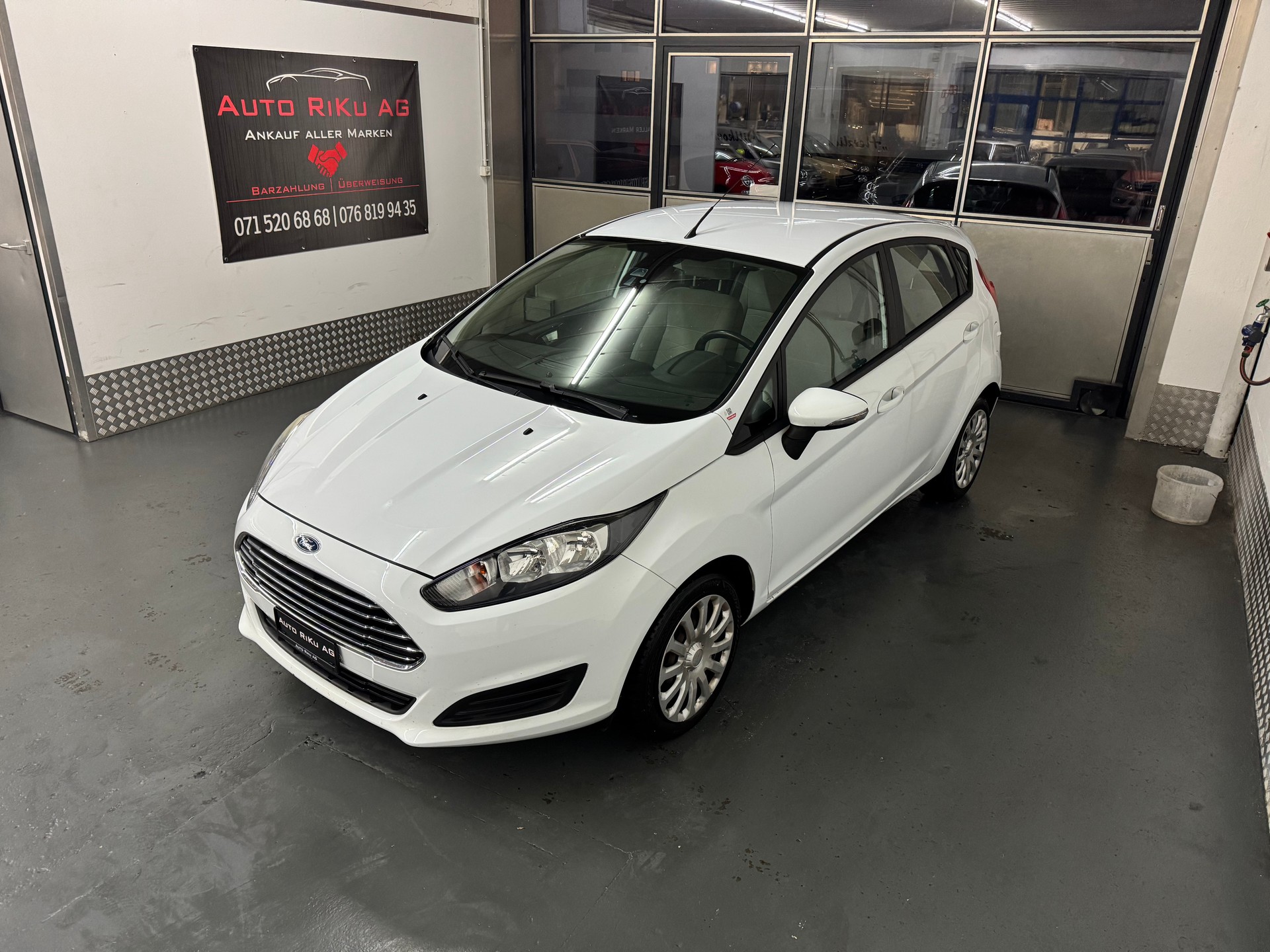 FORD Fiesta 1.0 SCTi Trend-image-4