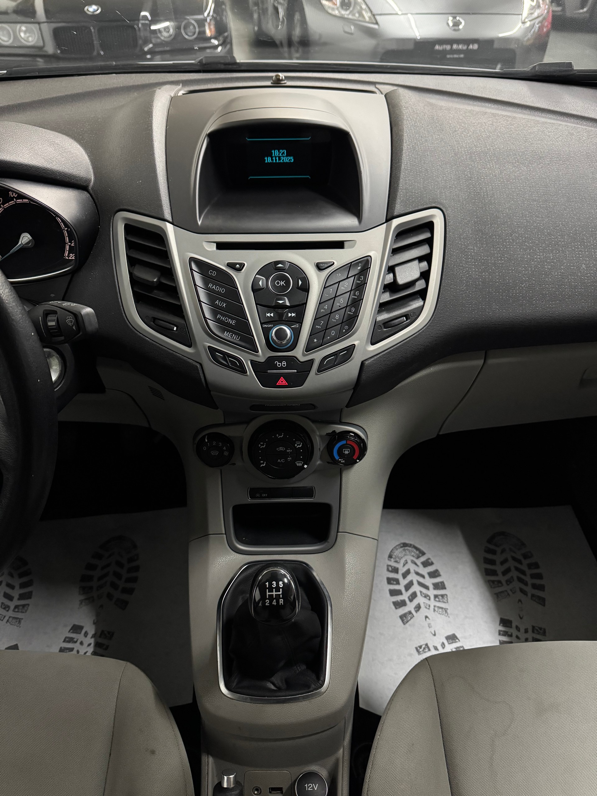 FORD Fiesta 1.0 SCTi Trend-image-14