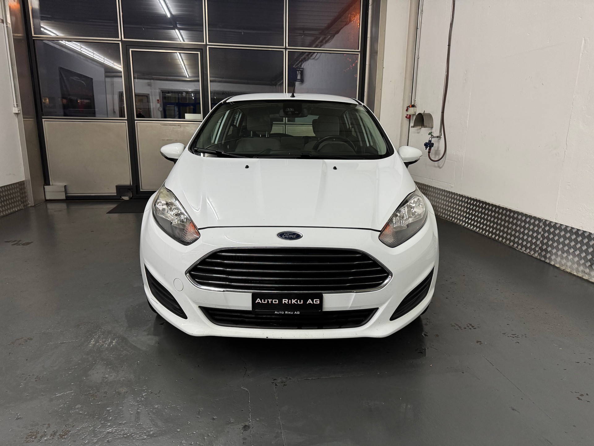 FORD Fiesta 1.0 SCTi Trend-image-3