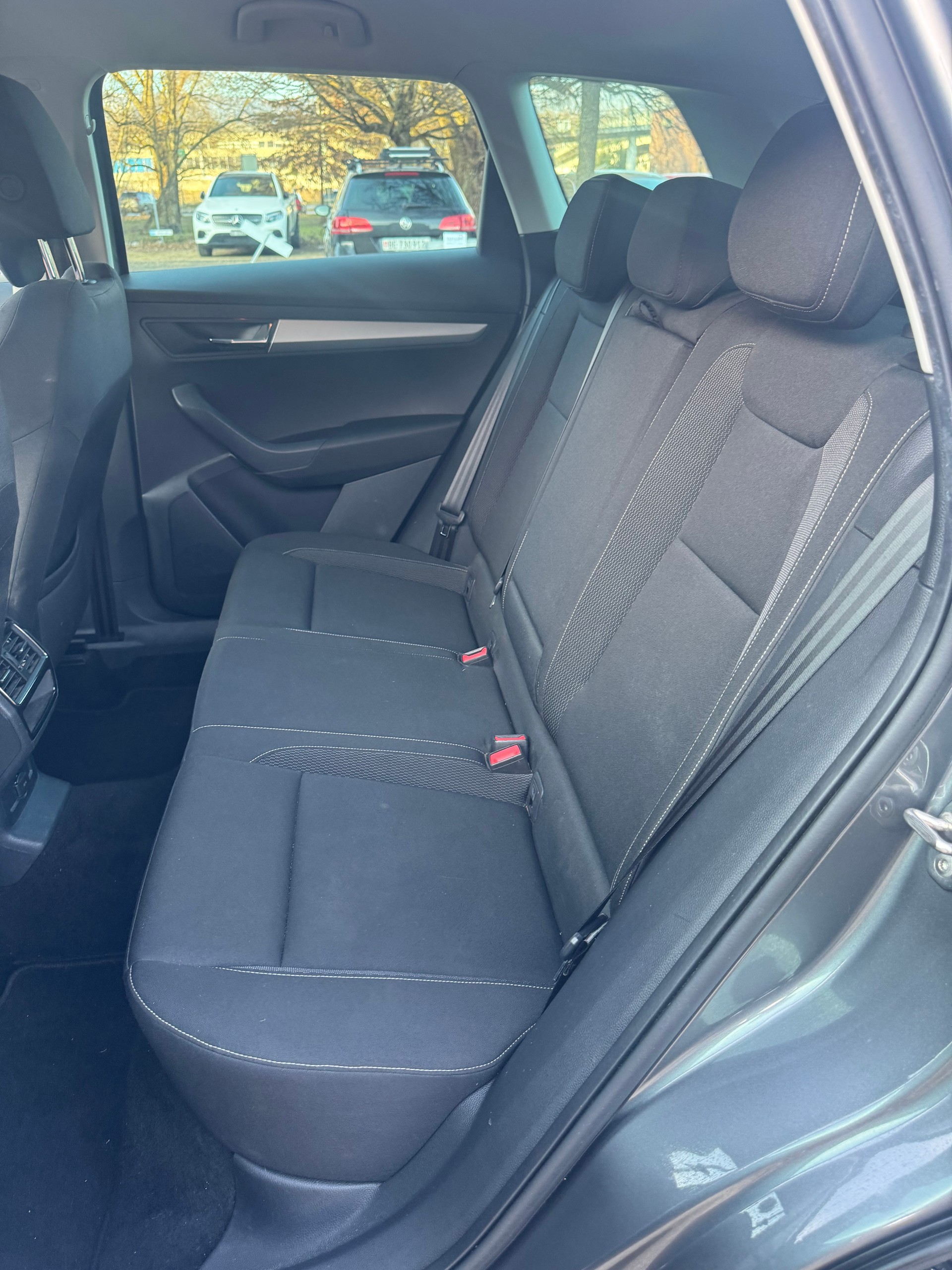 SKODA Karoq 2.0 TDI CR Ambition 4x4 DSG-image-7