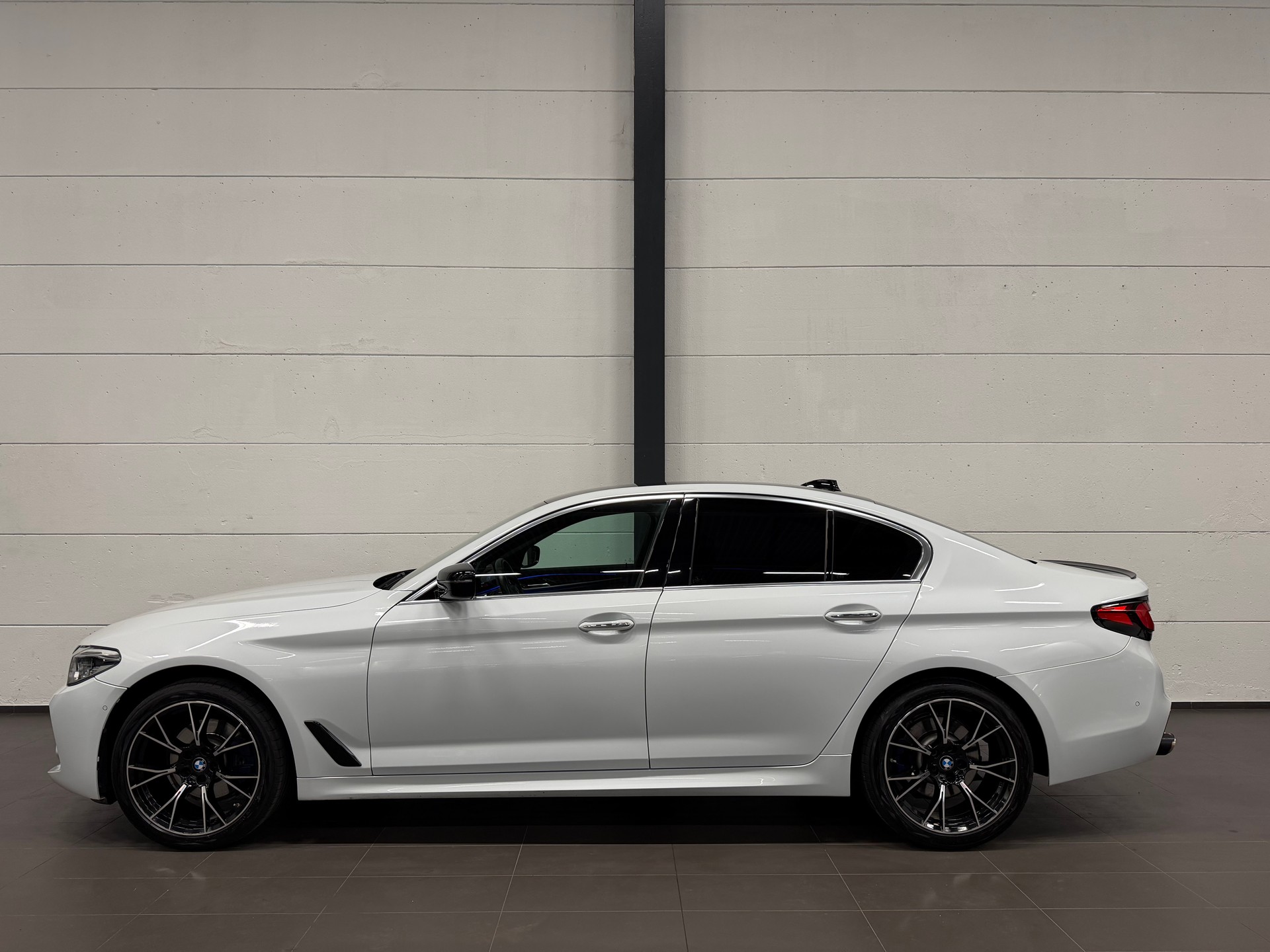 BMW 520d xDrive Steptronic M Paket-image-8