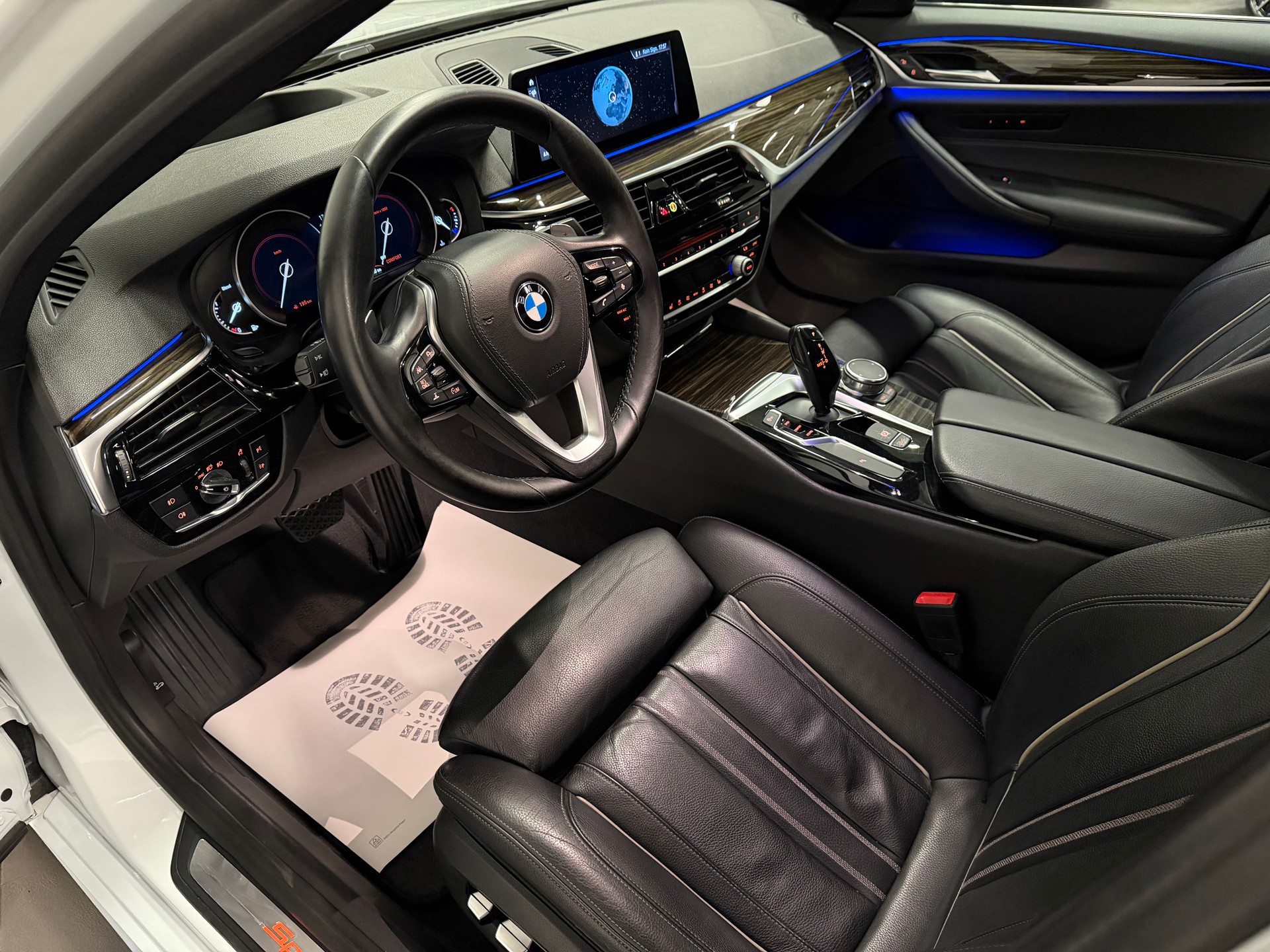 BMW 520d xDrive Steptronic M Paket-image-16