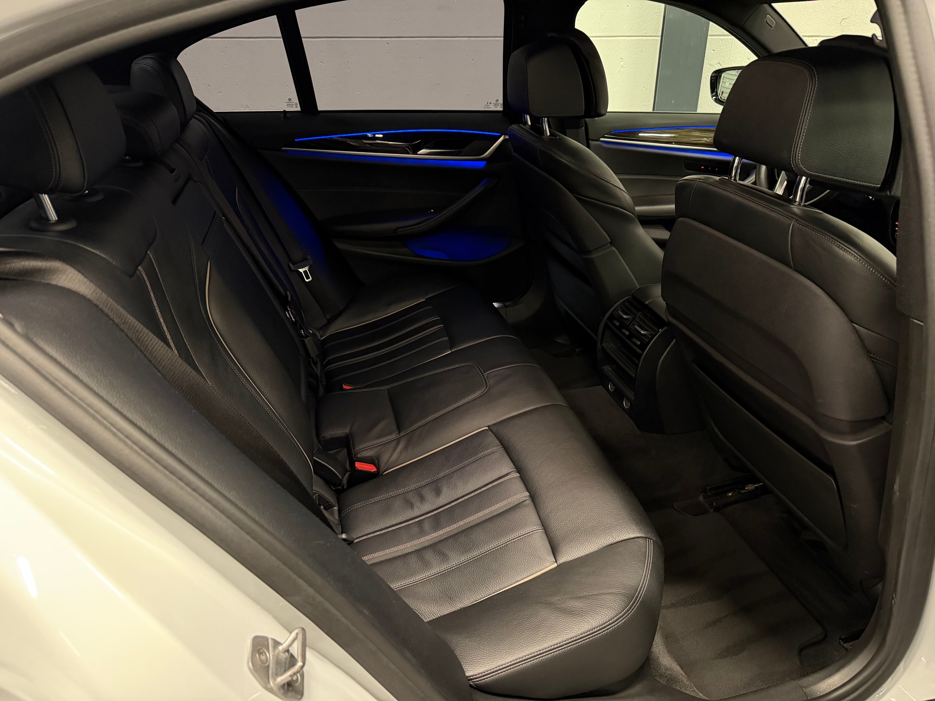 BMW 520d xDrive Steptronic M Paket-image-23