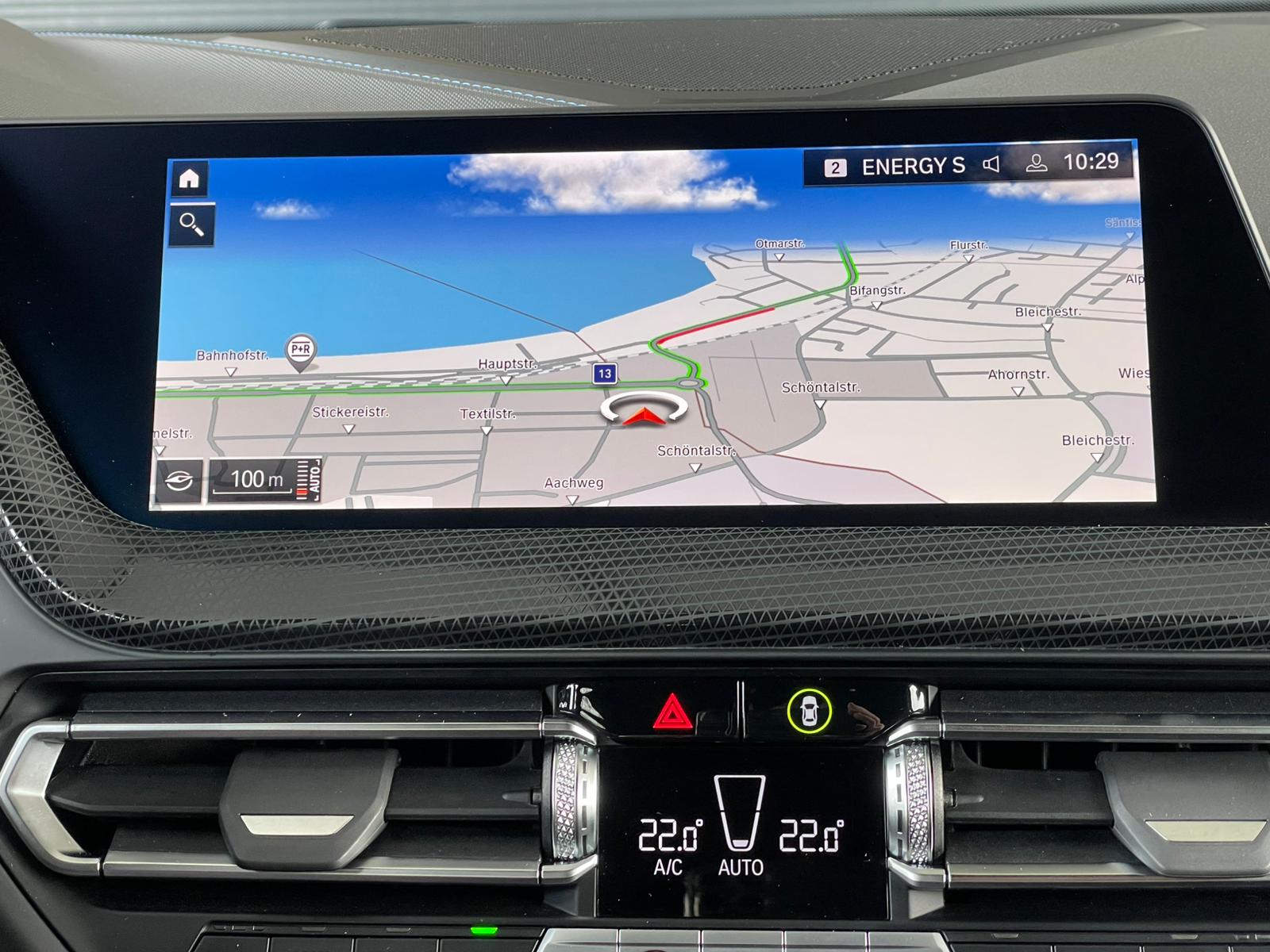 BMW 118d-image-13