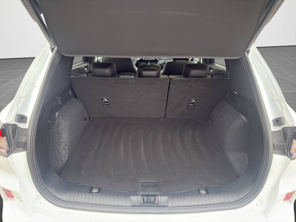 FORD Kuga 2.5 Plug-in Hybrid ST-Line X-image-15