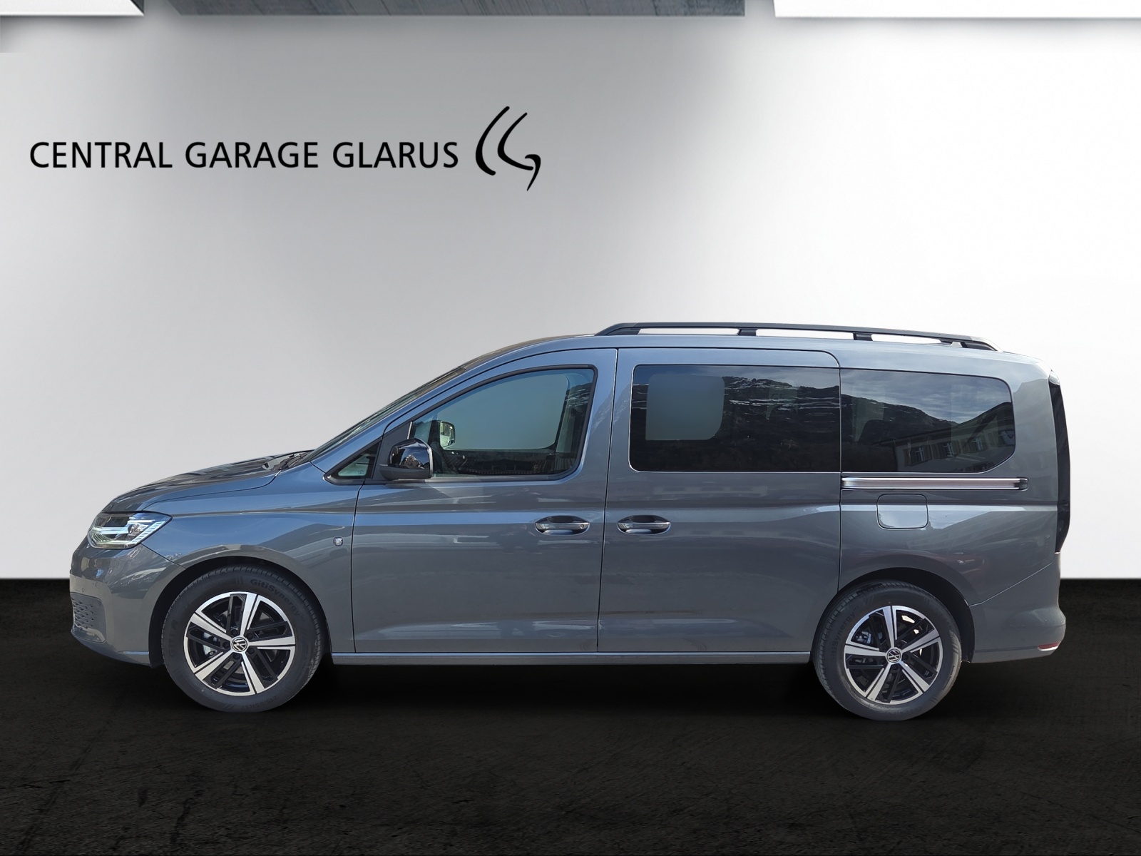 VW Caddy Maxi 2.0 TDI 4Motion-image-3