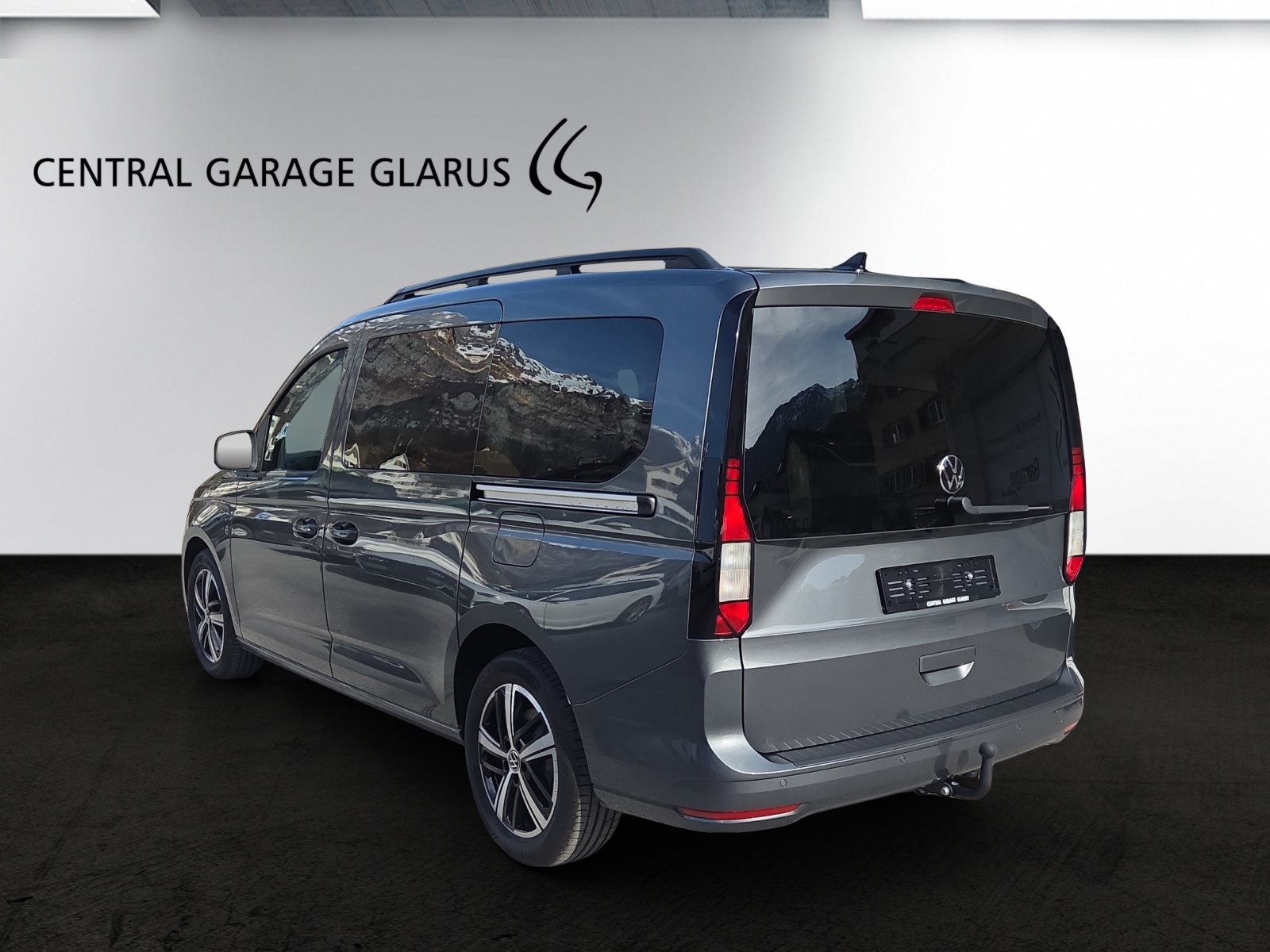 VW Caddy Maxi 2.0 TDI 4Motion-image-6