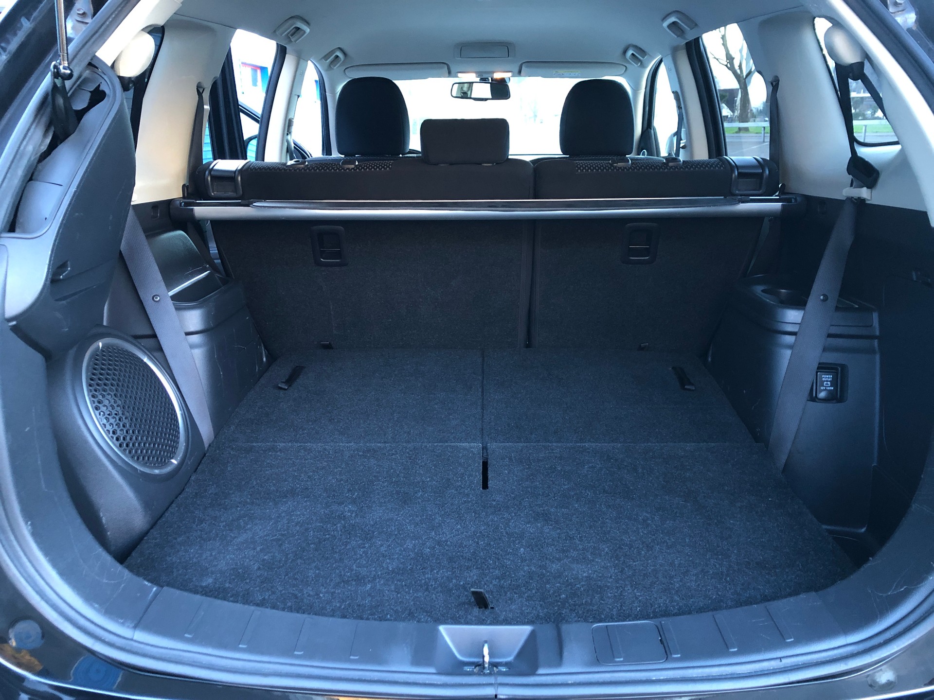 MITSUBISHI Outlander 2.0 Value 4WD CVT-image-8