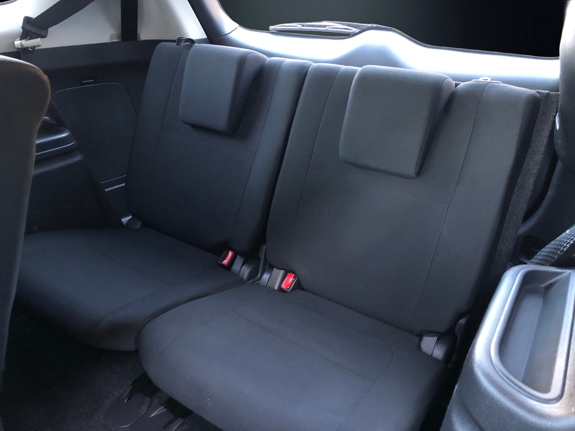 MITSUBISHI Outlander 2.0 Value 4WD CVT-image-6