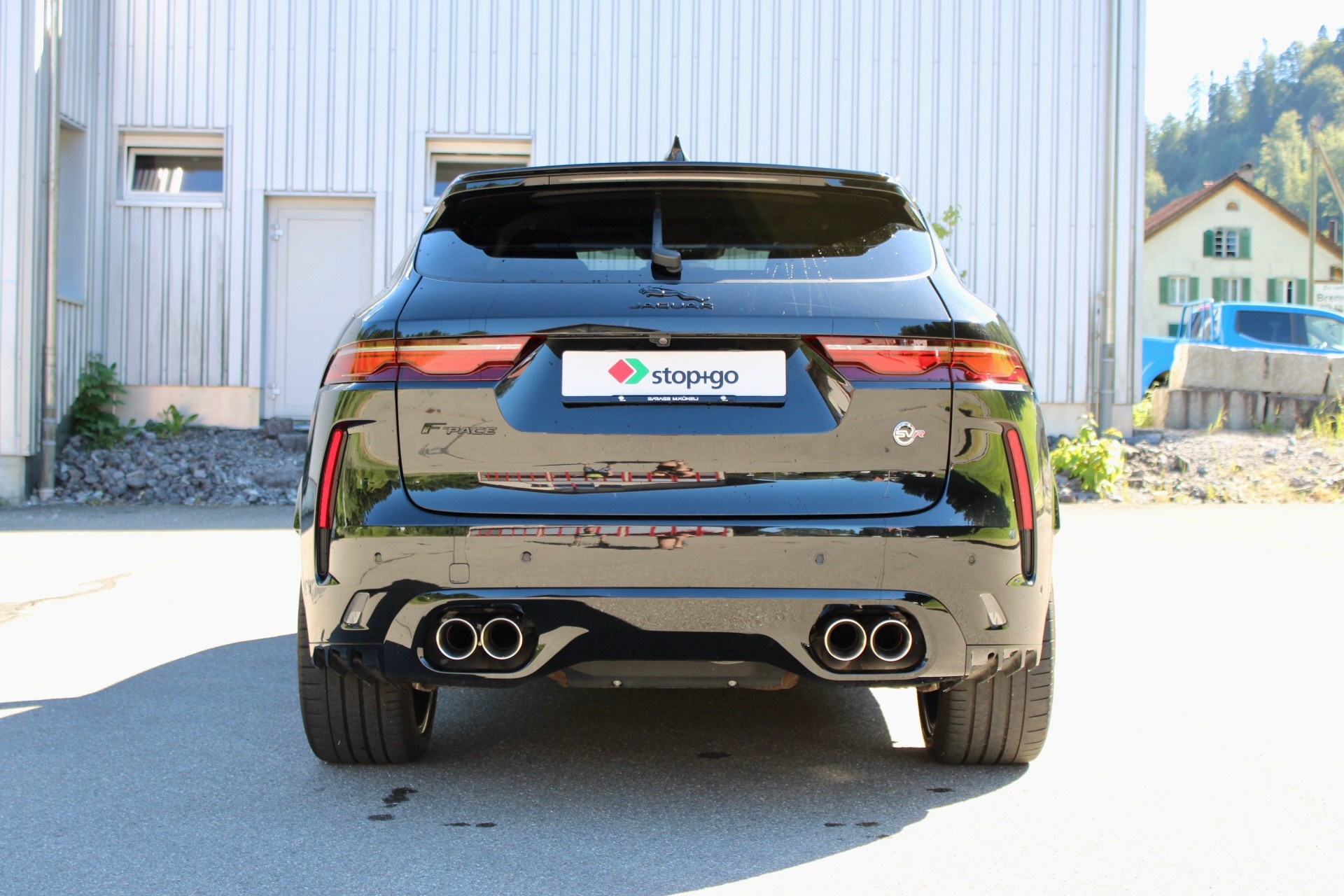 JAGUAR F-Pace 5.0 V8 SVR P550 AWD-image-5