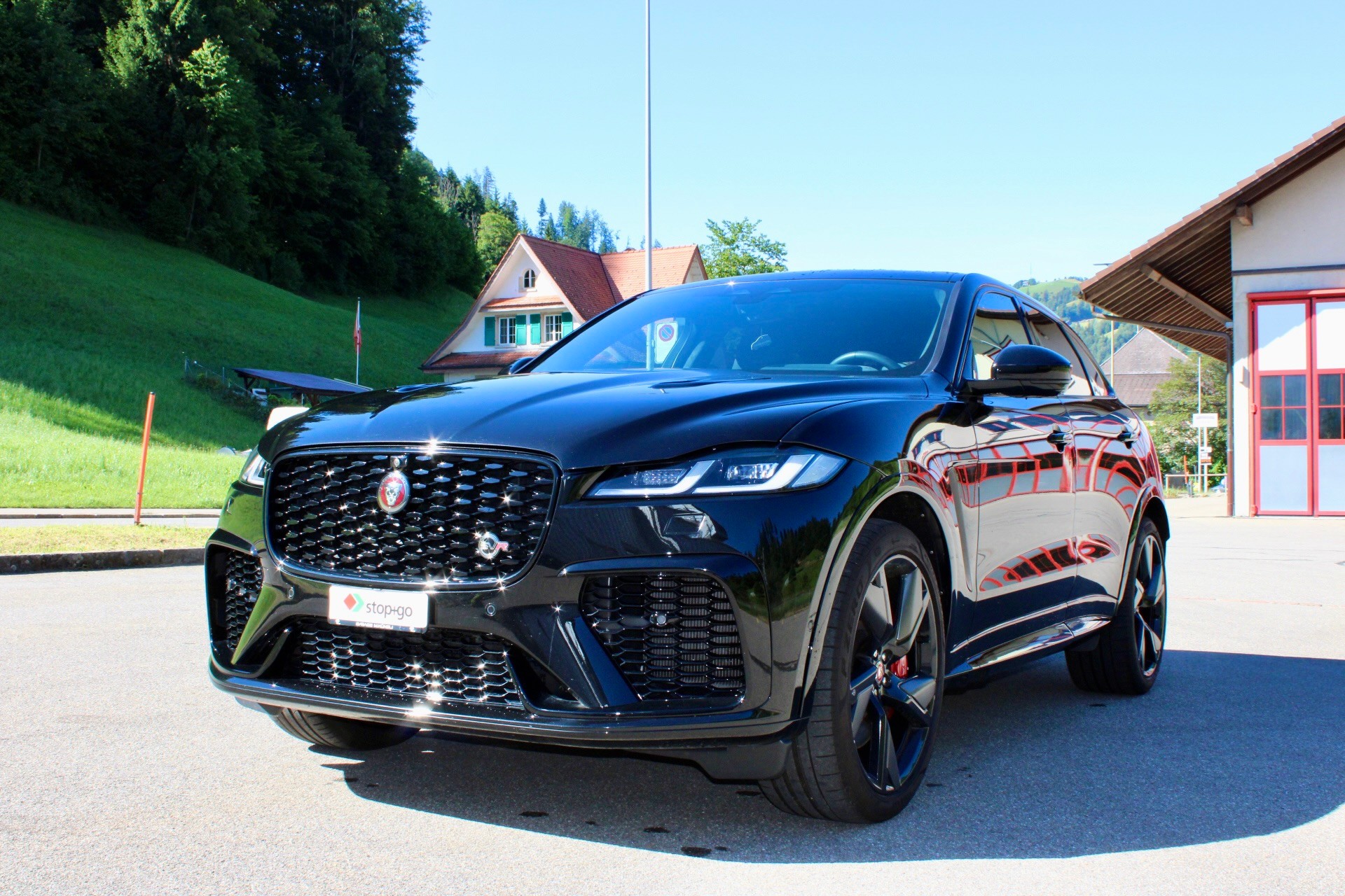 JAGUAR F-Pace 5.0 V8 SVR P550 AWD