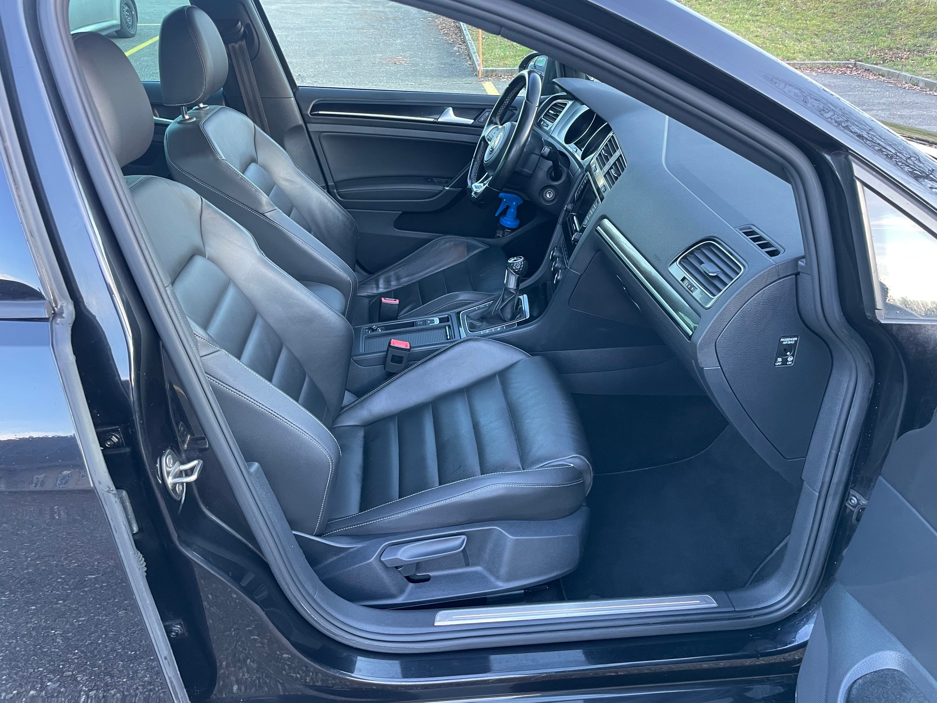 VW Golf 2.0 TDI GTD-image-11