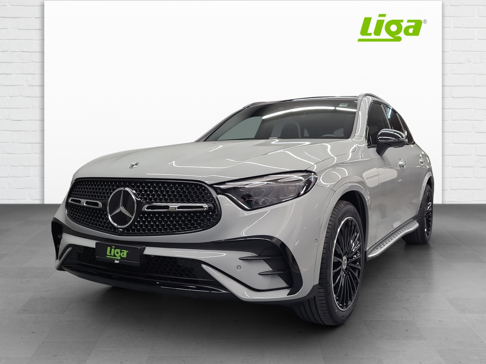 MERCEDES-BENZ GLC 220 d AMG Line 4Matic-image-1