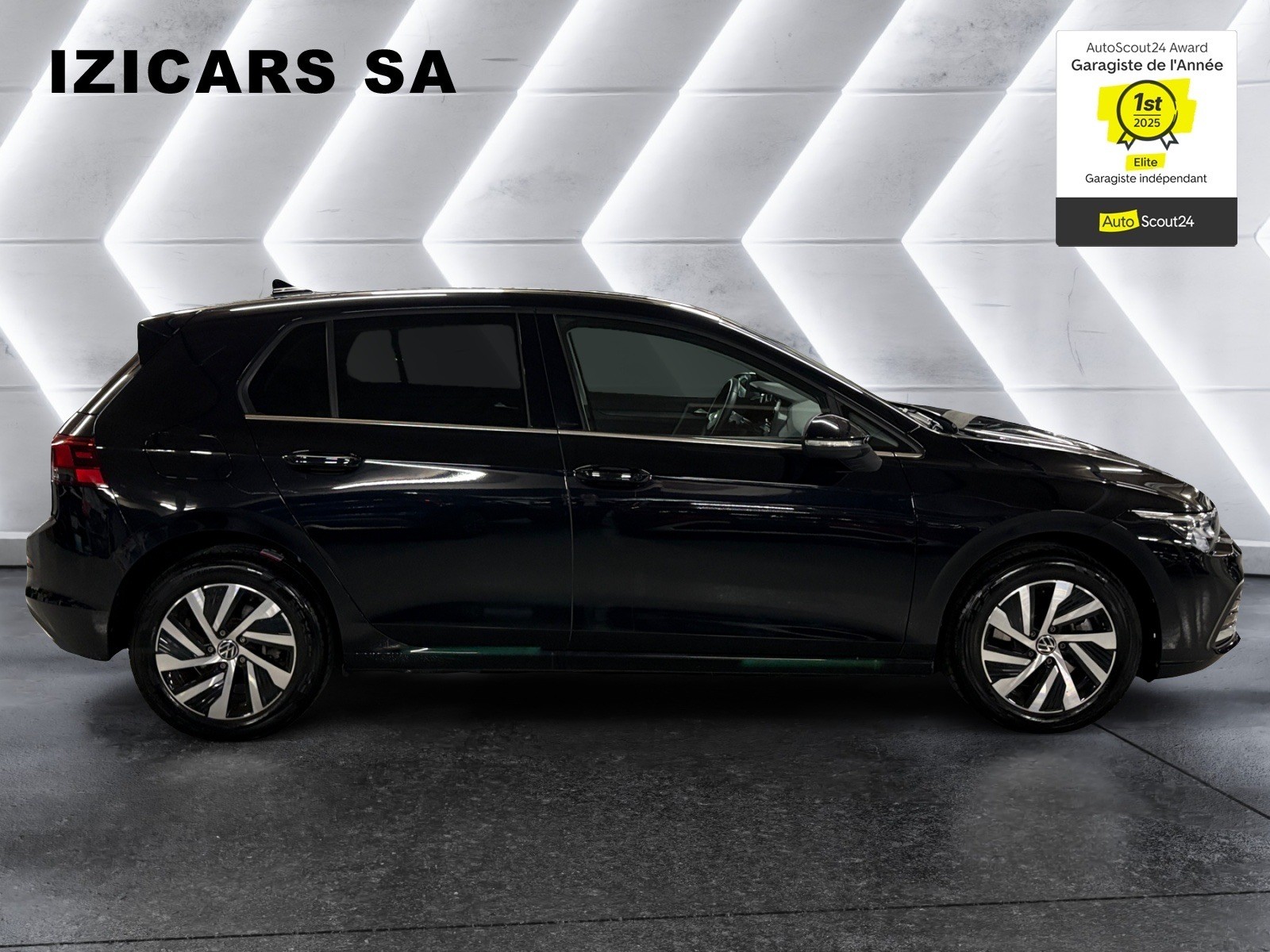 VW Golf 1.4 TSI PHEV Style / Caméra de recul / 8 roues / Pack hiver / GPS / CarPlay-image-4