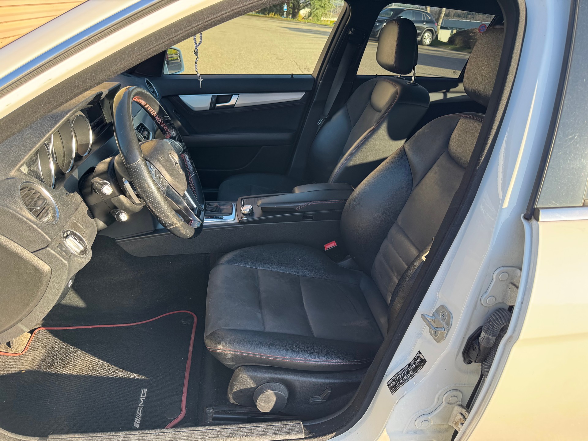 MERCEDES-BENZ C 250 CDI Elégance 4Matic 7G-Tronic-image-3