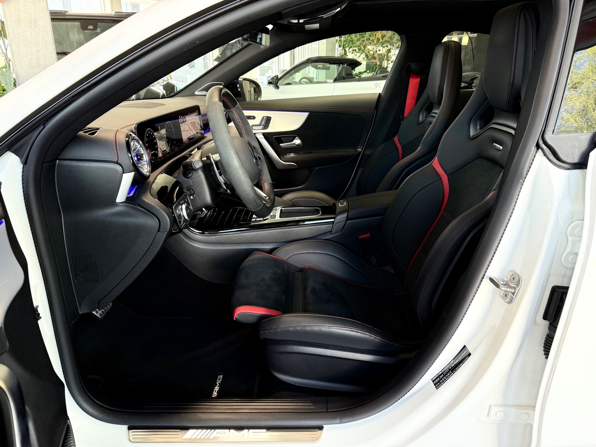 MERCEDES-BENZ CLA 45 S AMG 4Matic+ 8G-DCT-image-12