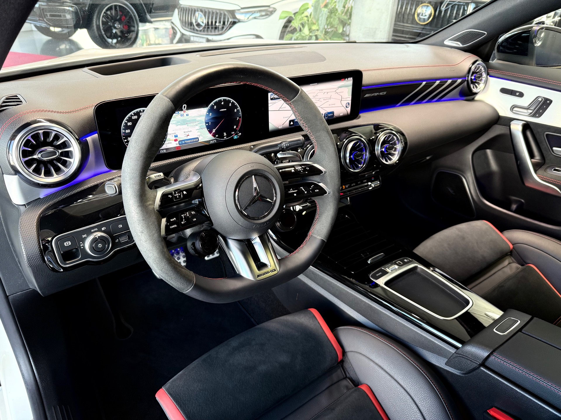 MERCEDES-BENZ CLA 45 S AMG 4Matic+ 8G-DCT-image-14