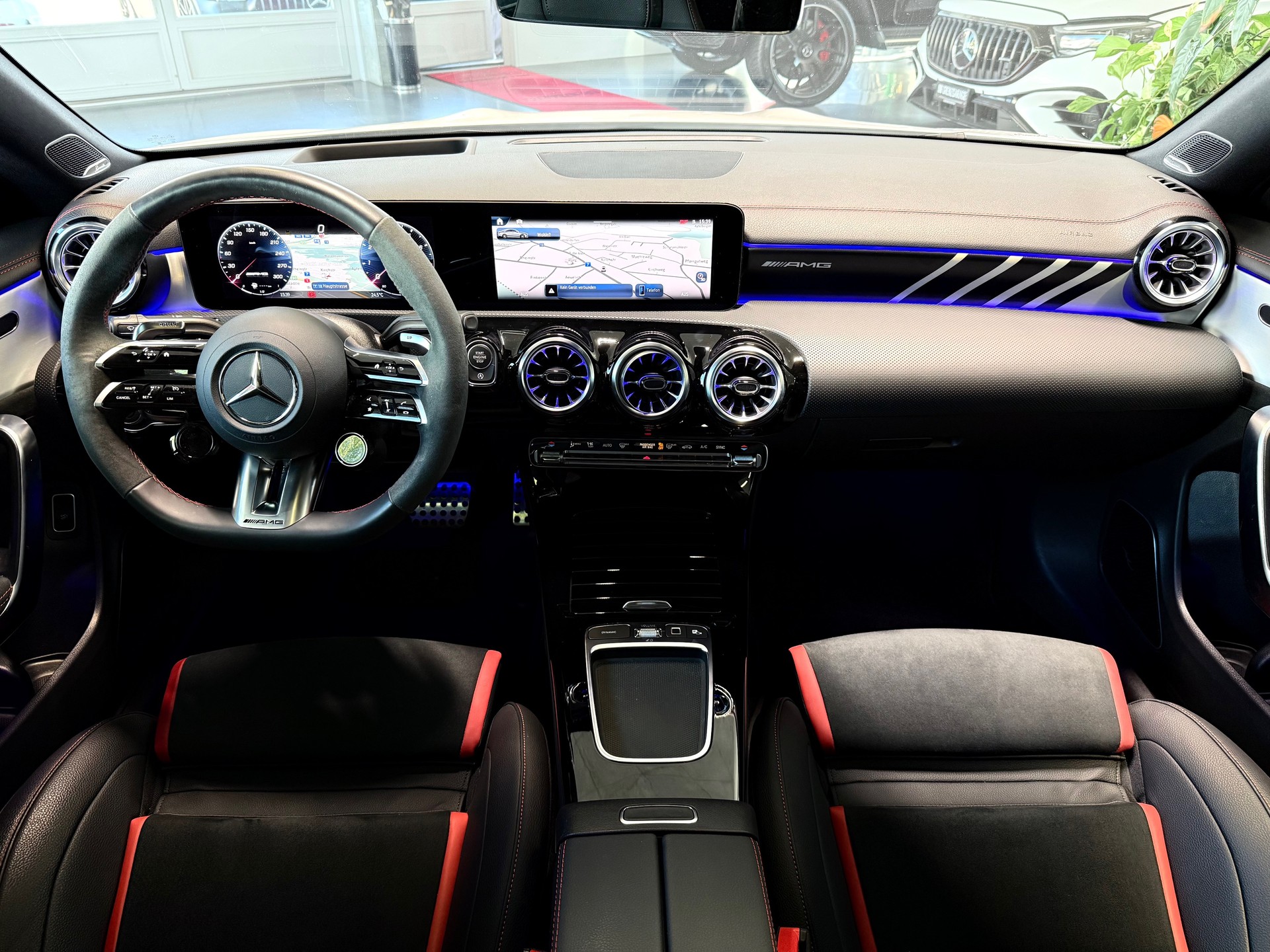 MERCEDES-BENZ CLA 45 S AMG 4Matic+ 8G-DCT-image-17
