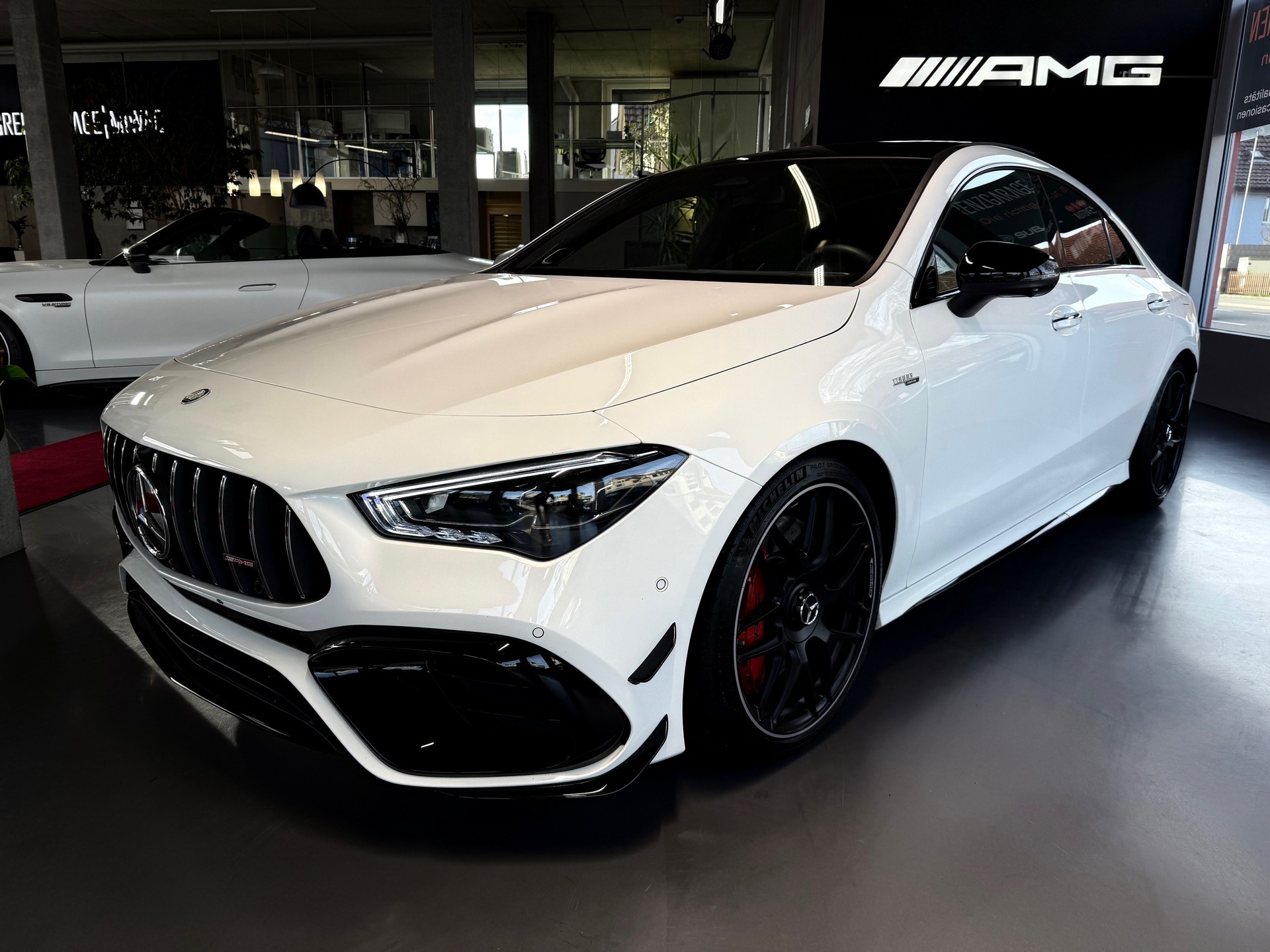 MERCEDES-BENZ CLA 45 S AMG 4Matic+ 8G-DCT-image-1