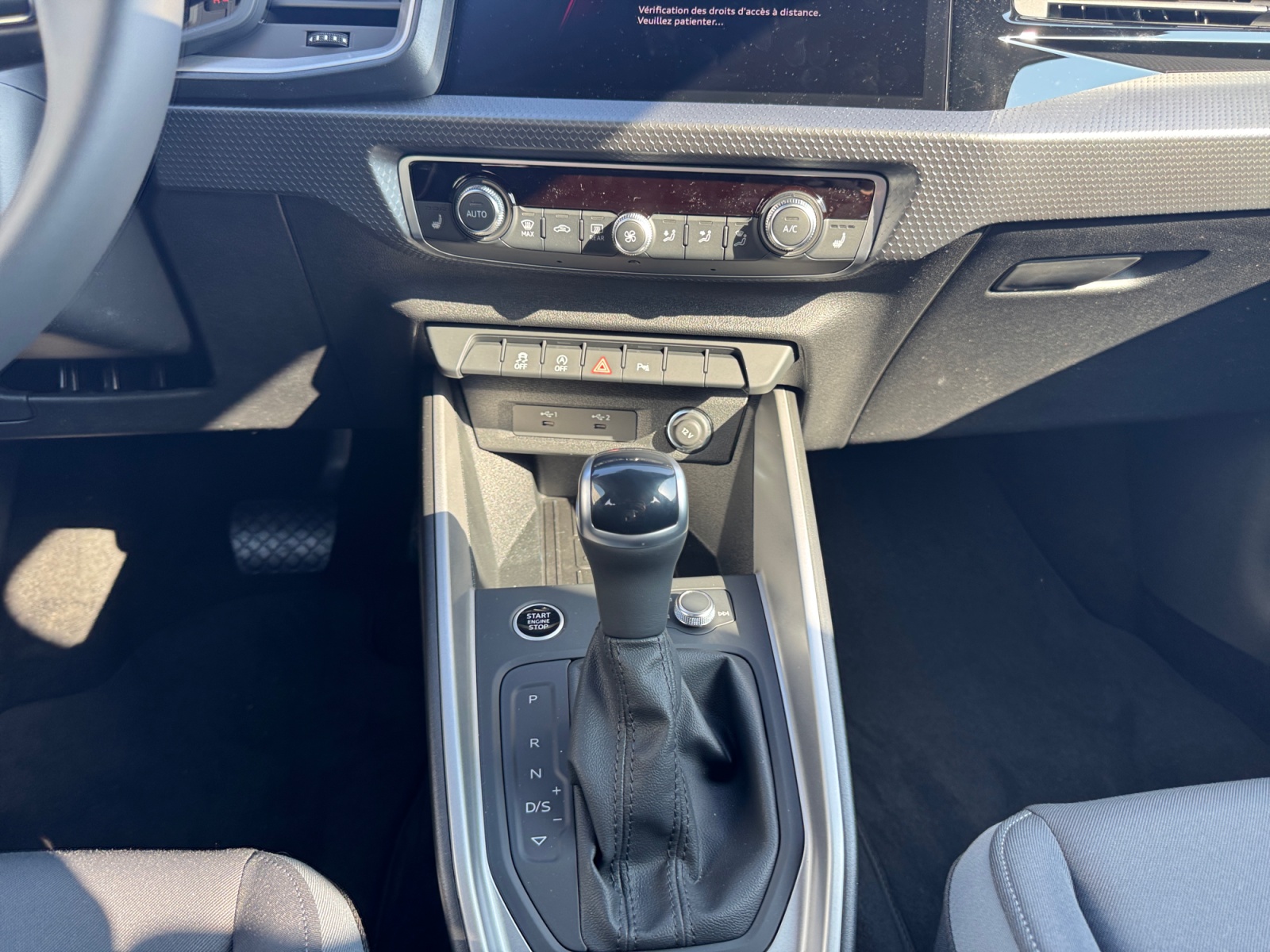 AUDI A1 Sportback 30 TFSI Attraction S-tronic-image-10